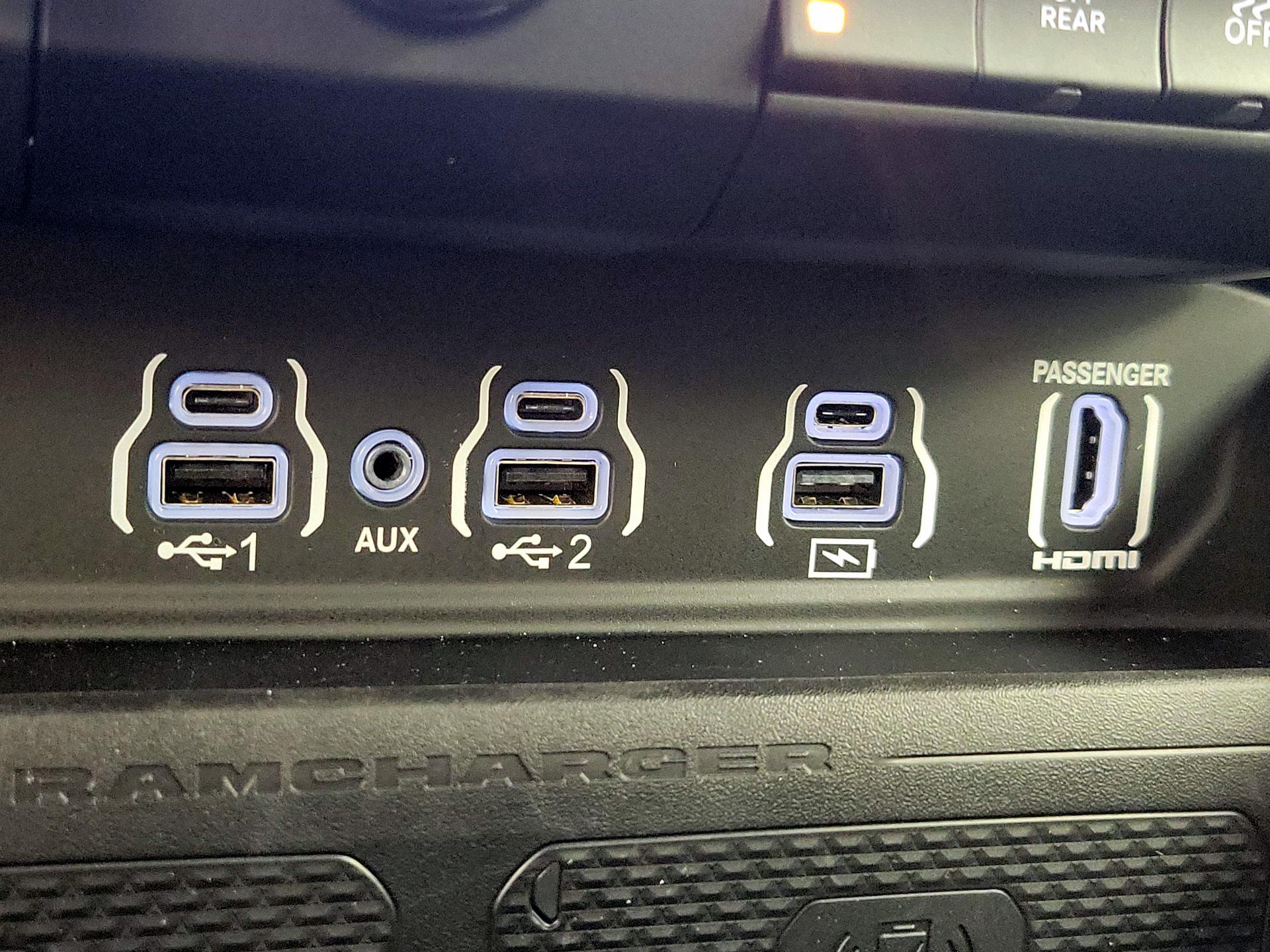 Thumbnail: 2025 RAM 1500 - 19