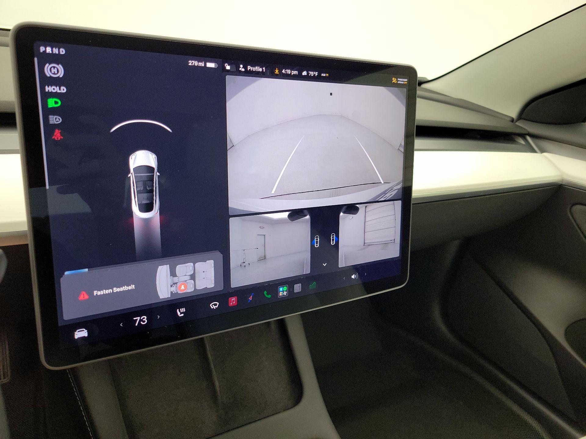 Thumbnail: 2021 Tesla Model 3 - 14