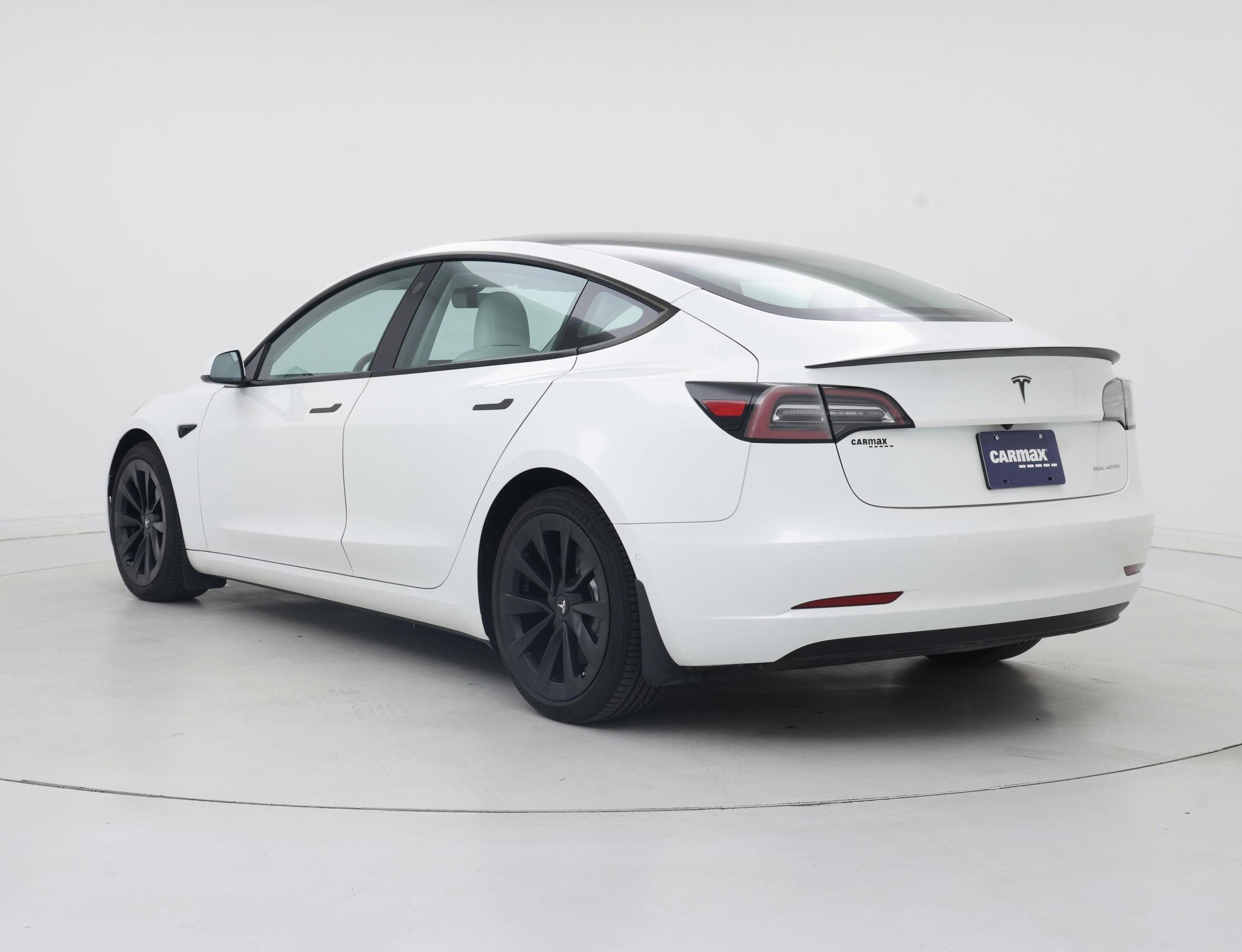 Thumbnail: 2021 Tesla Model 3 - 2