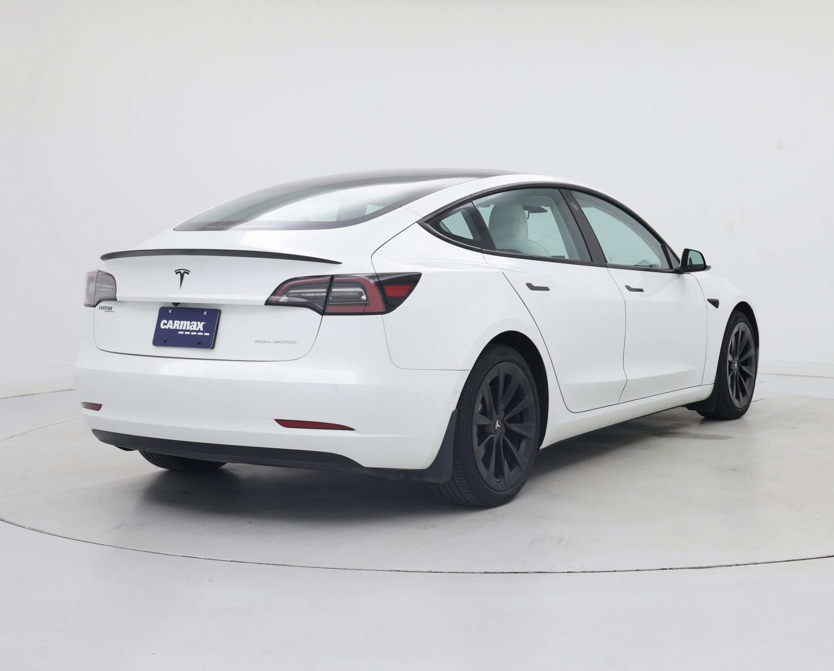 Thumbnail: 2021 Tesla Model 3 - 8