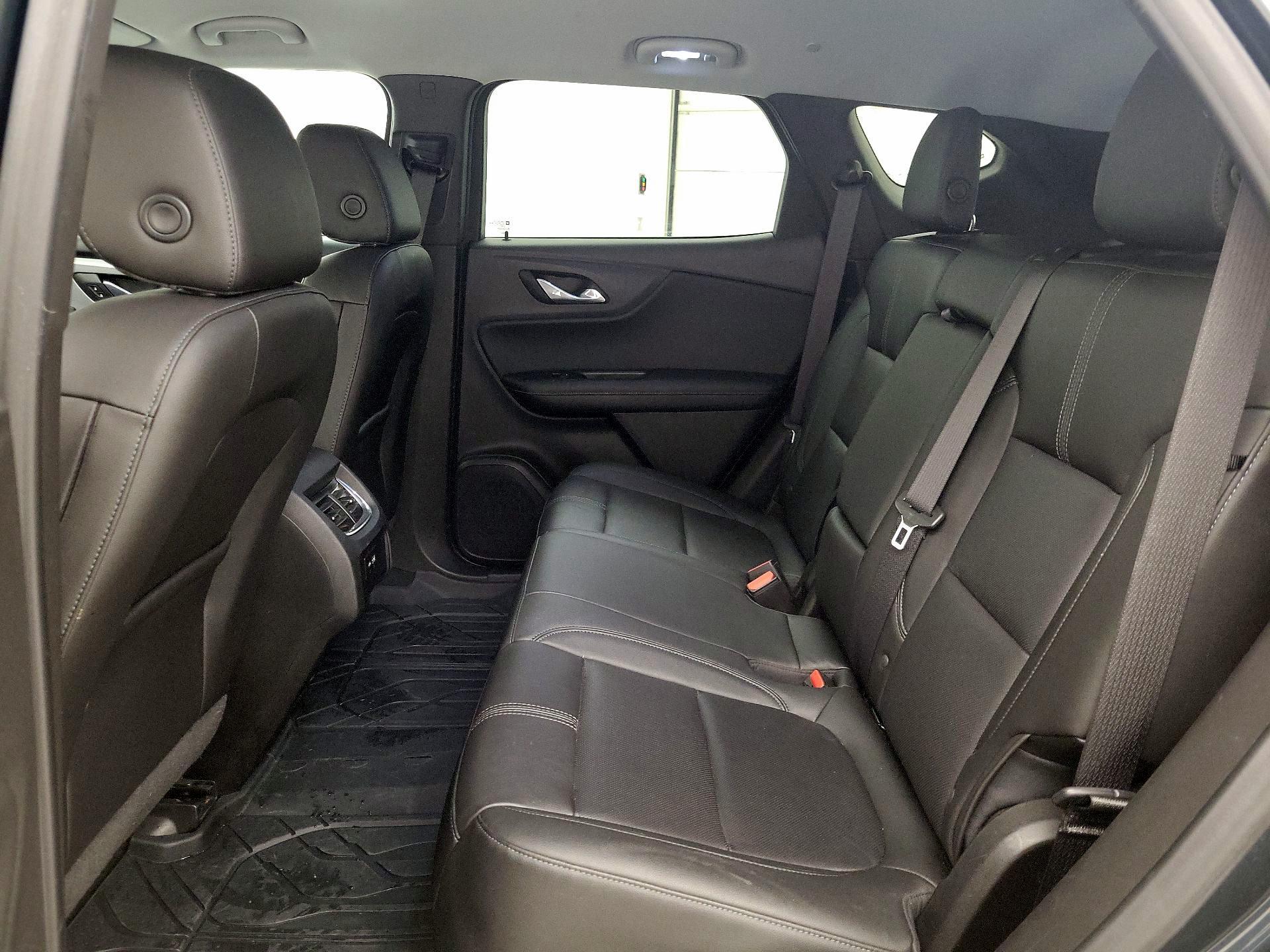 Thumbnail: 2019 Chevrolet Blazer - 19