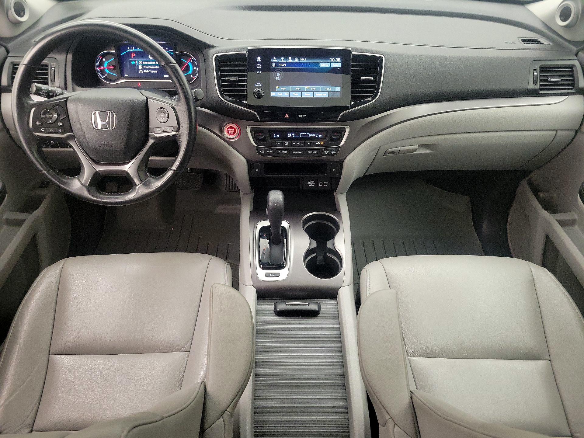 Thumbnail: 2019 Honda Pilot - 9