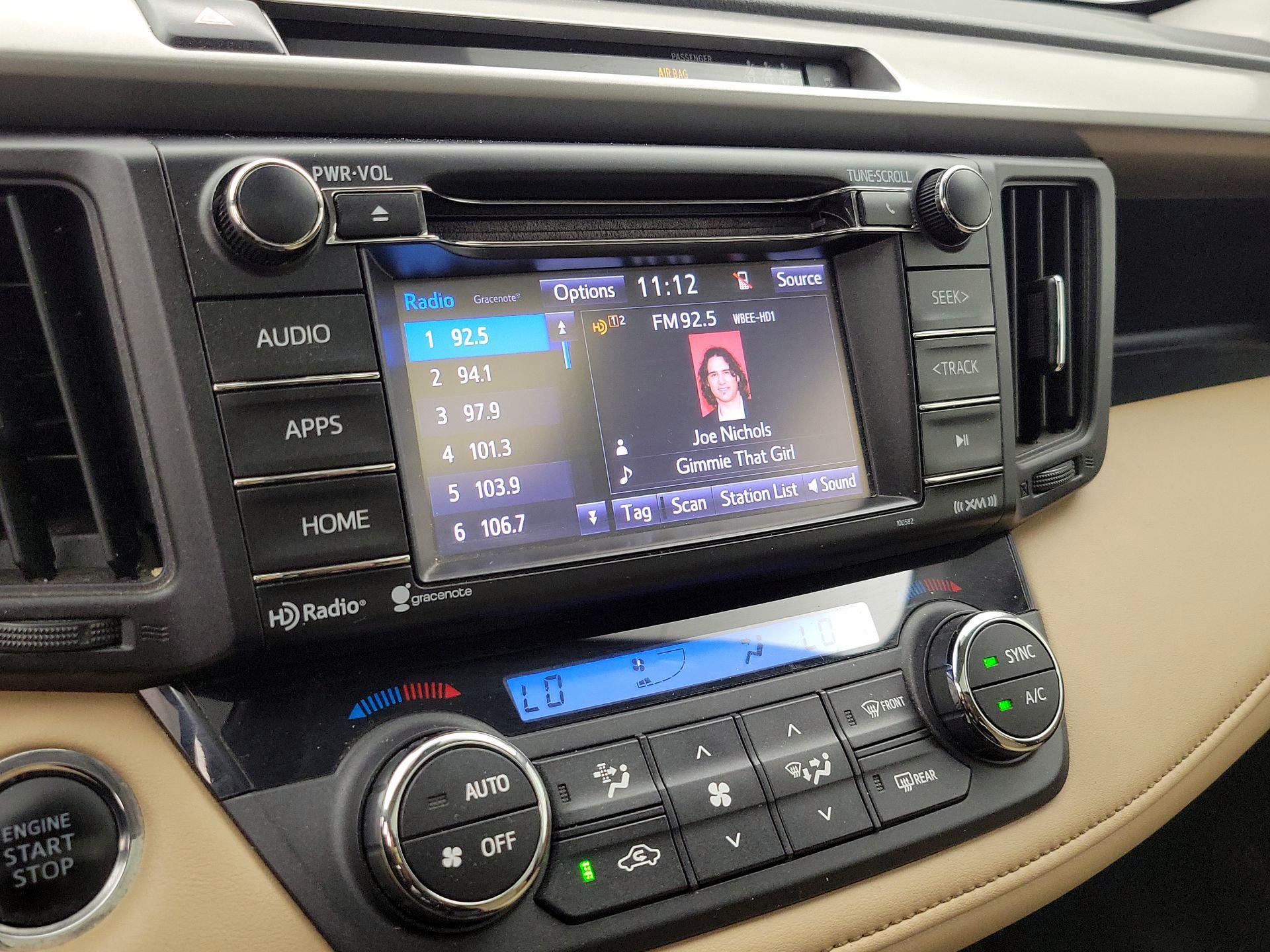Thumbnail: 2018 Toyota RAV4 - 15