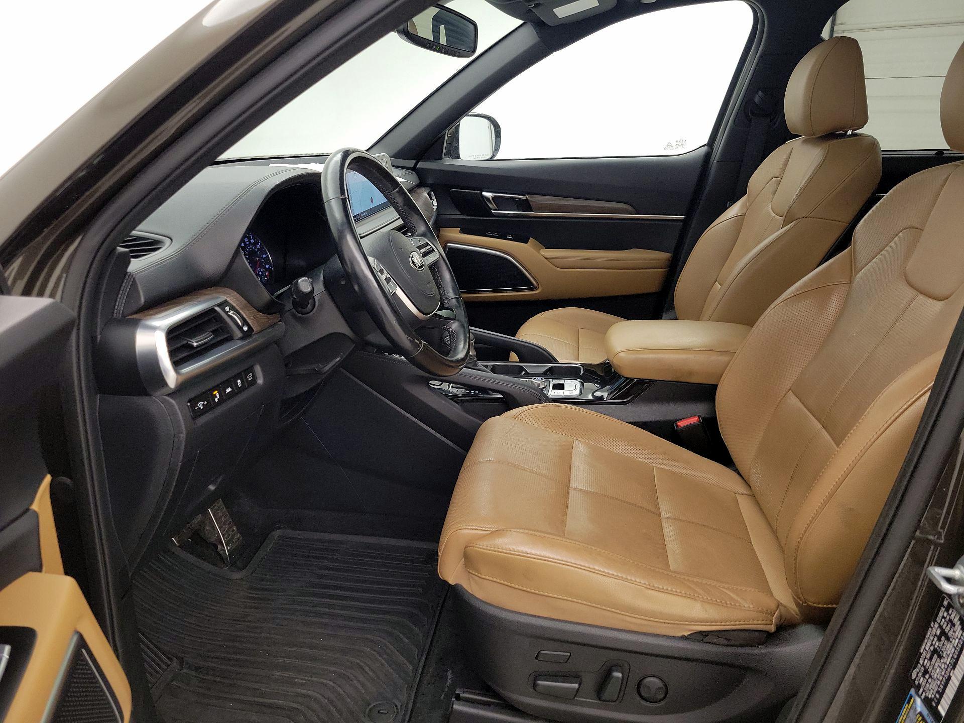 Thumbnail: 2020 Kia Telluride - 11