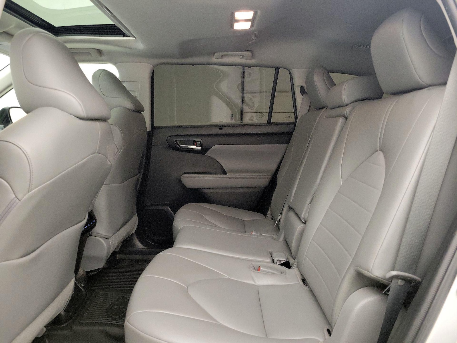 Rear Air Conditioning