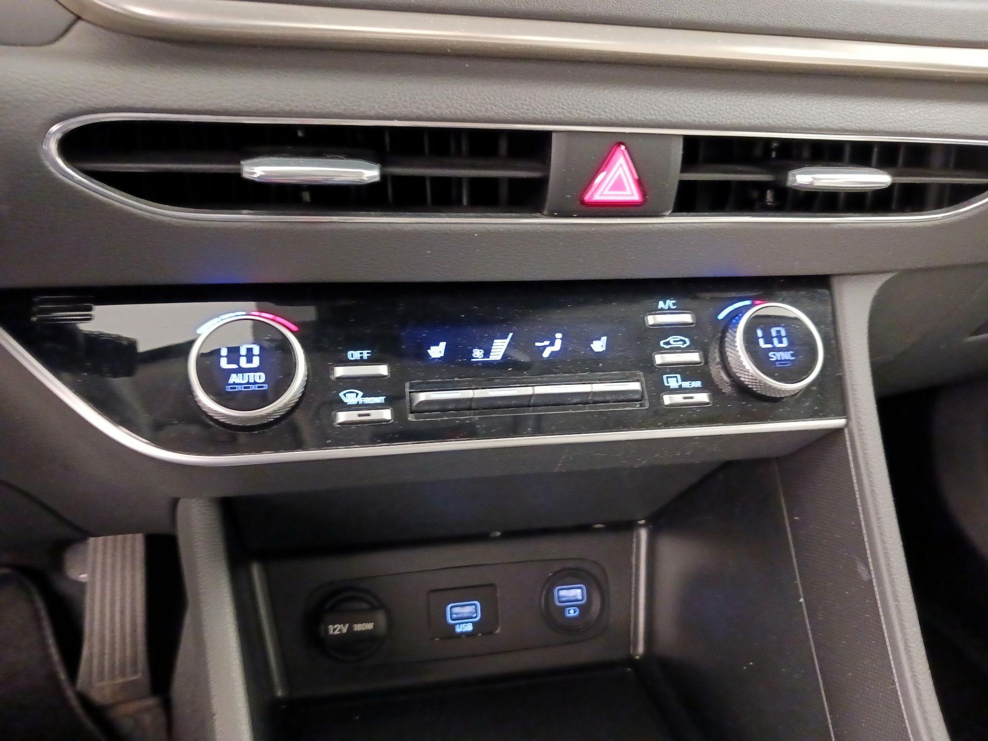 Thumbnail: 2023 Hyundai Sonata - 17