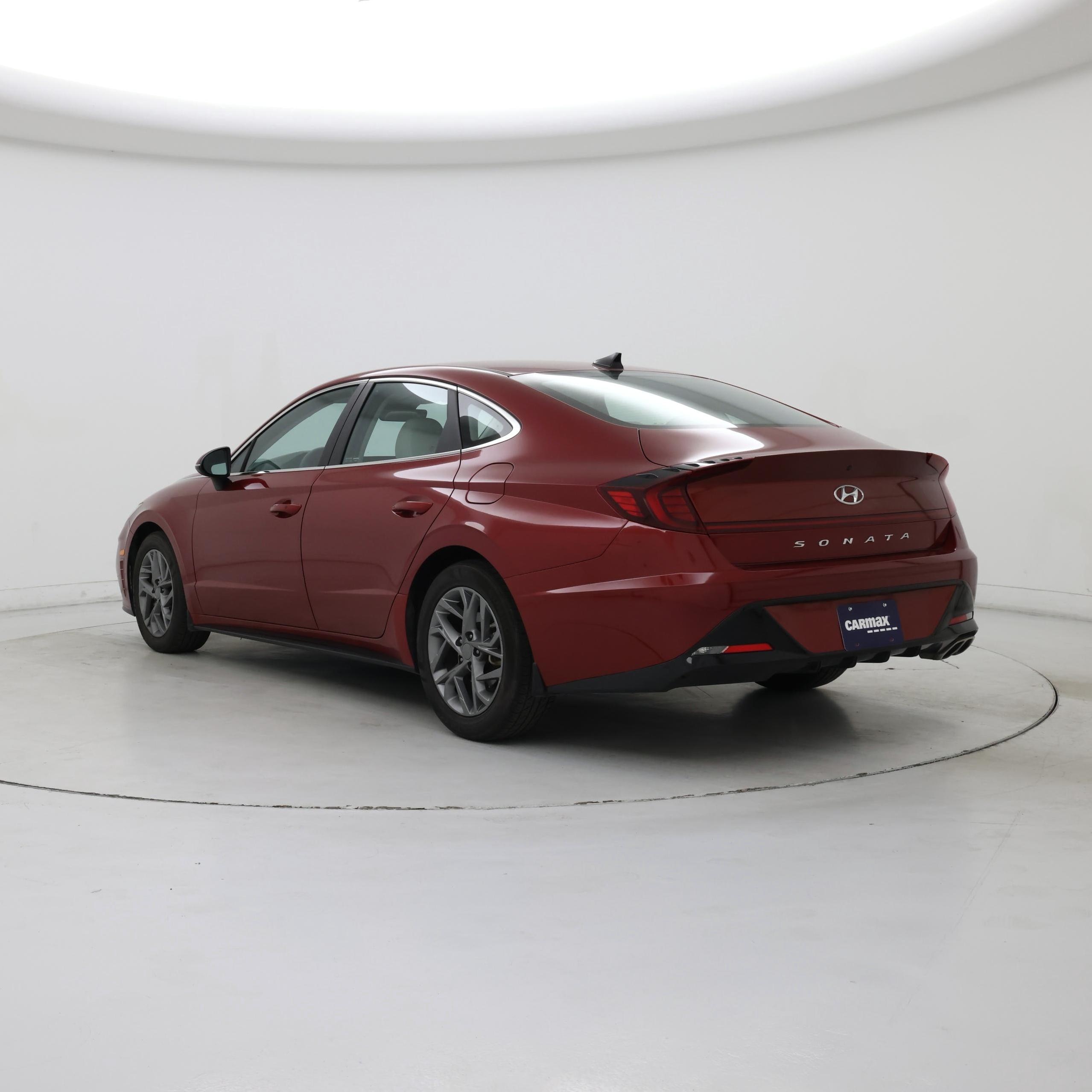 Thumbnail: 2023 Hyundai Sonata - 2