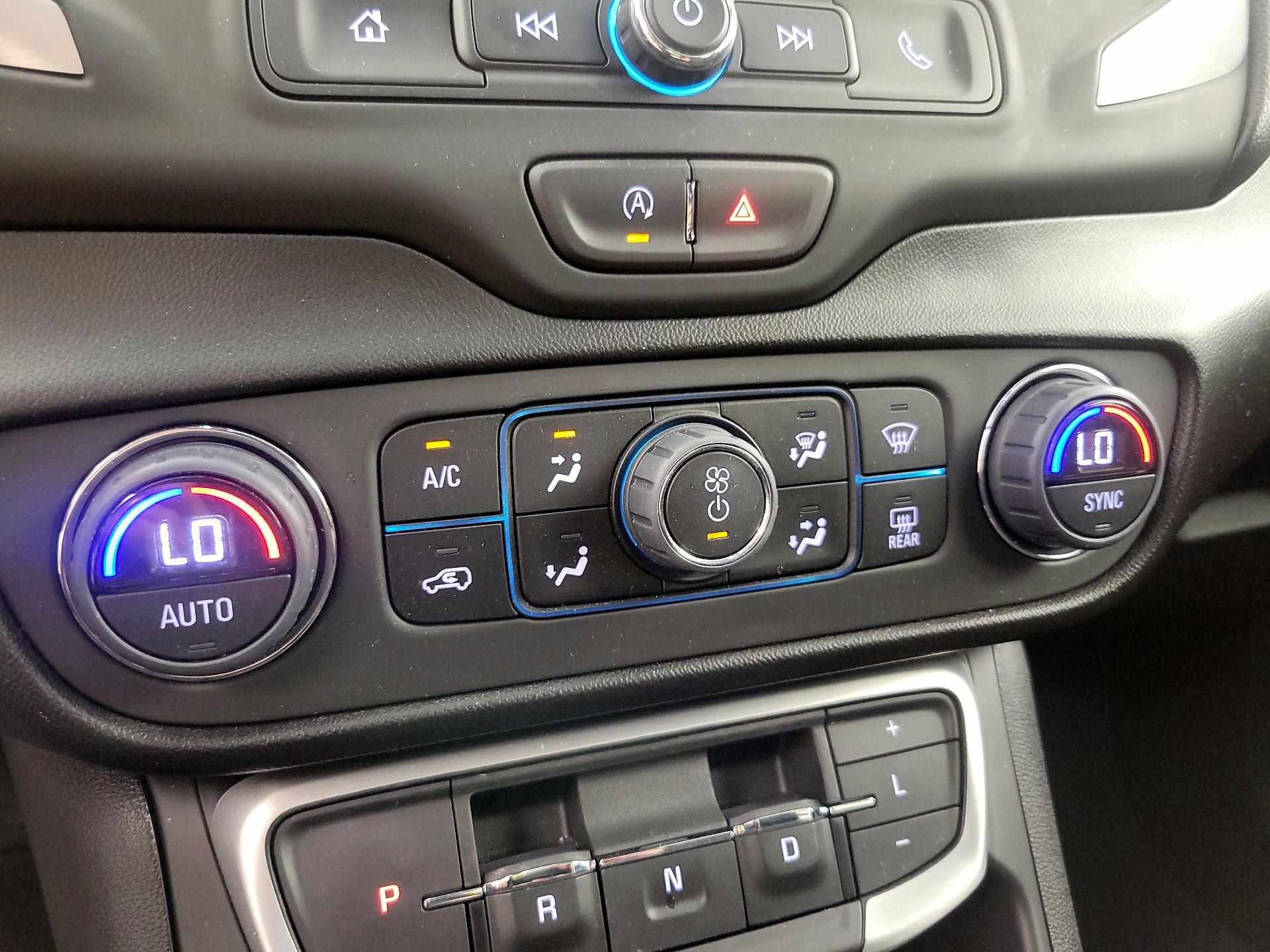 Thumbnail: 2023 GMC Terrain - 16