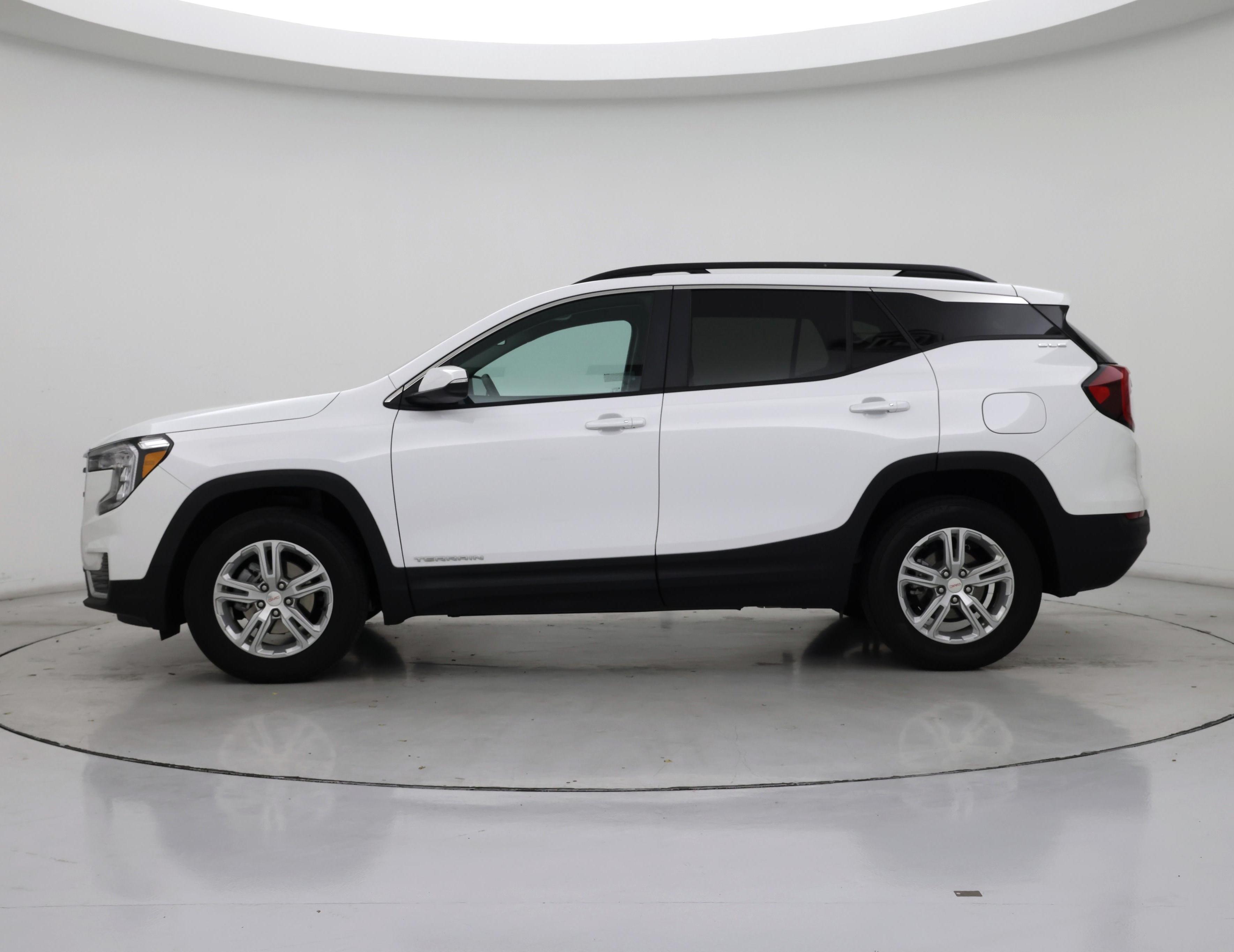 Thumbnail: 2023 GMC Terrain - 3