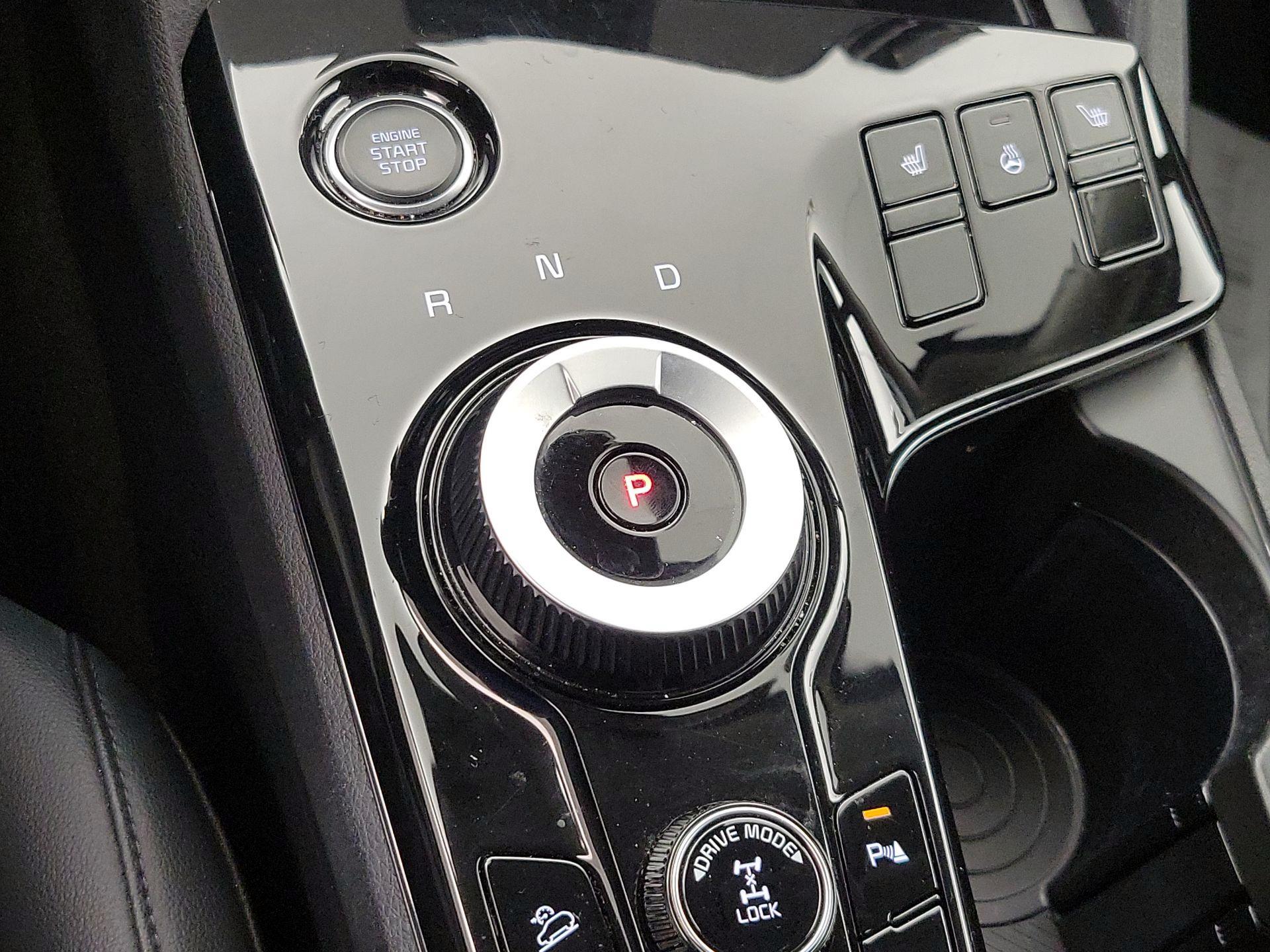 Thumbnail: 2023 Kia Sportage - 18