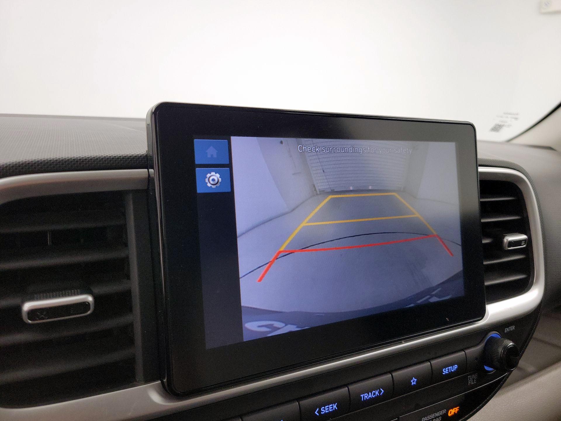 Thumbnail: 2023 Hyundai Venue - 14