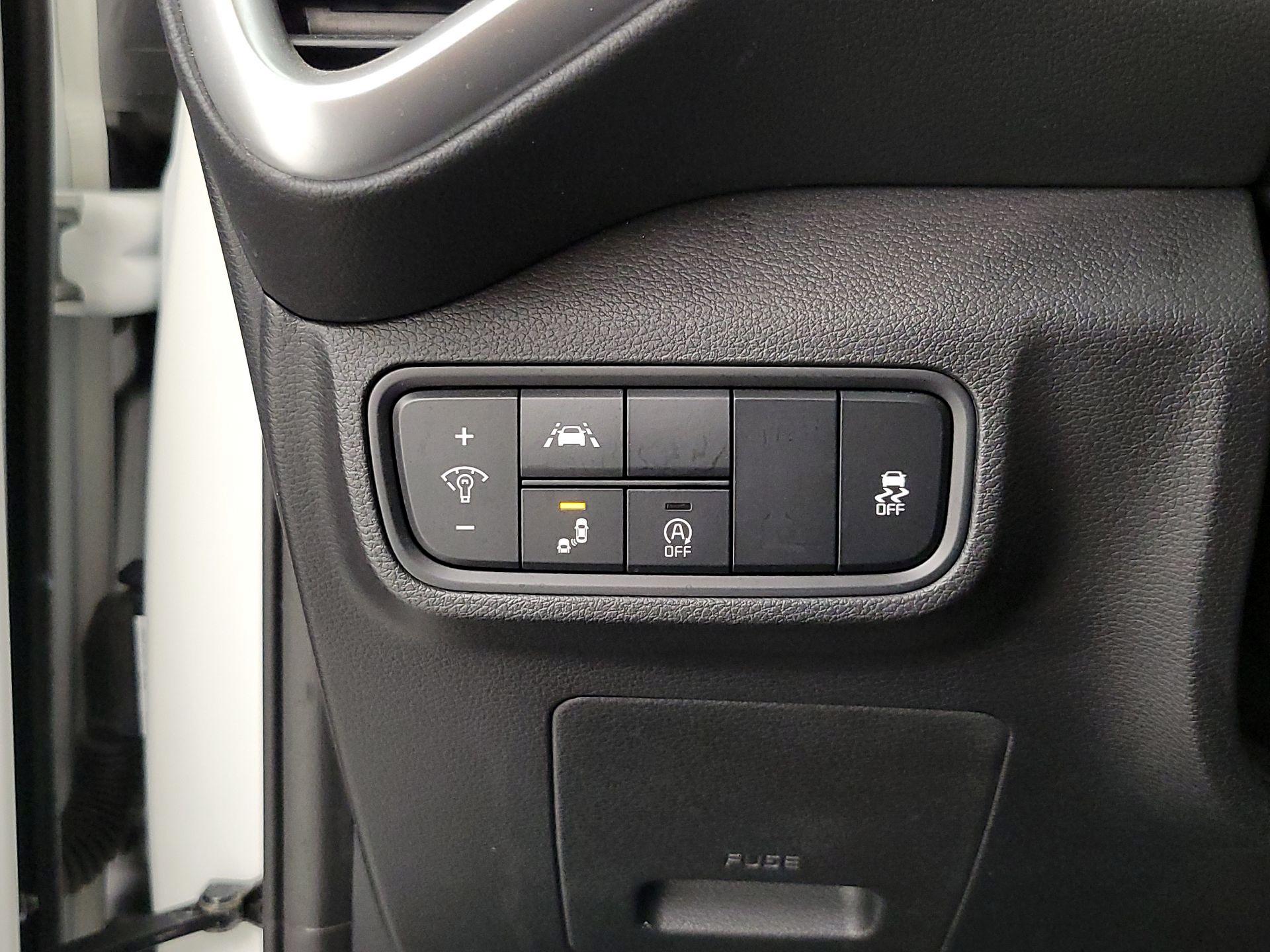 Thumbnail: 2020 Kia Soul - 13