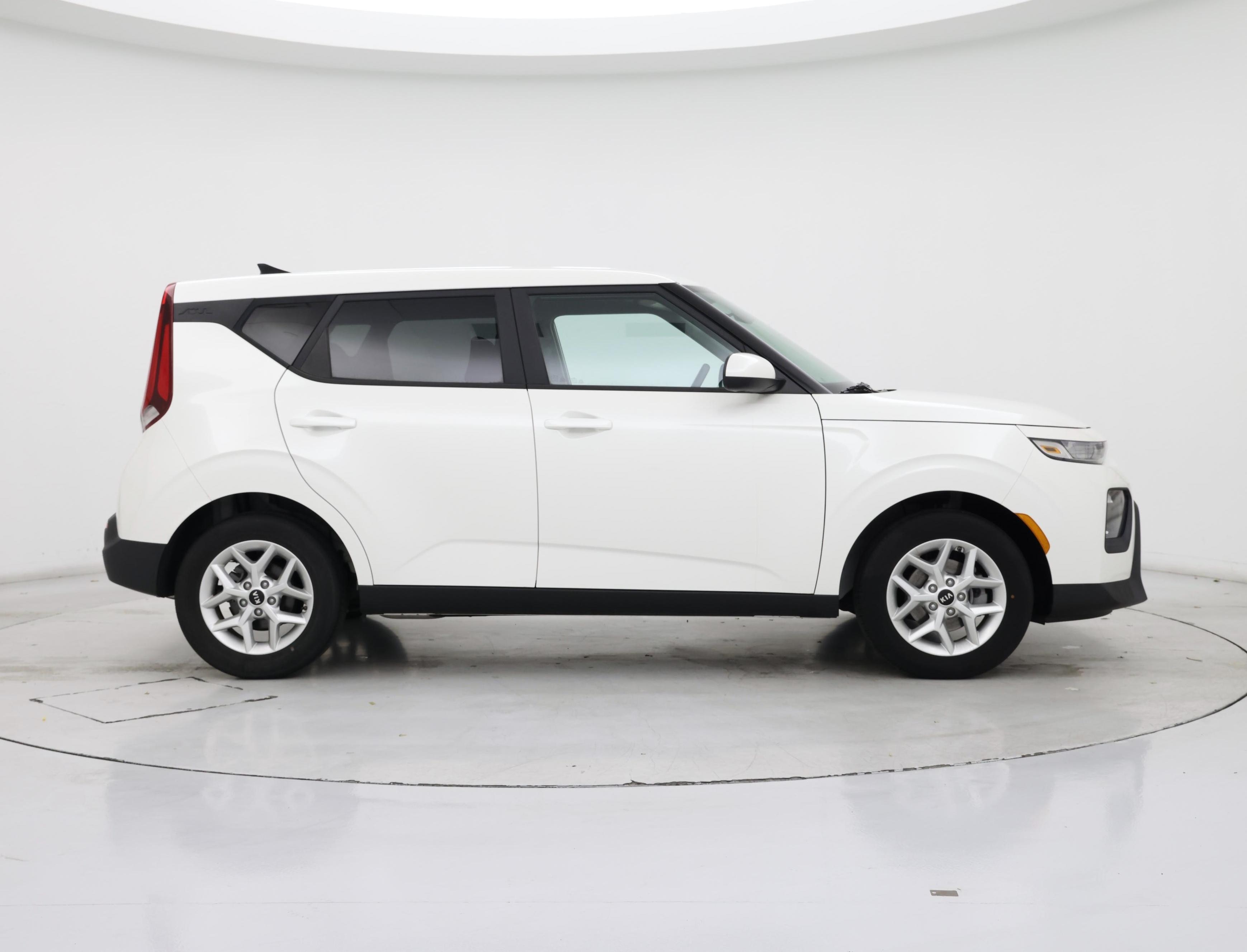 Thumbnail: 2020 Kia Soul - 7