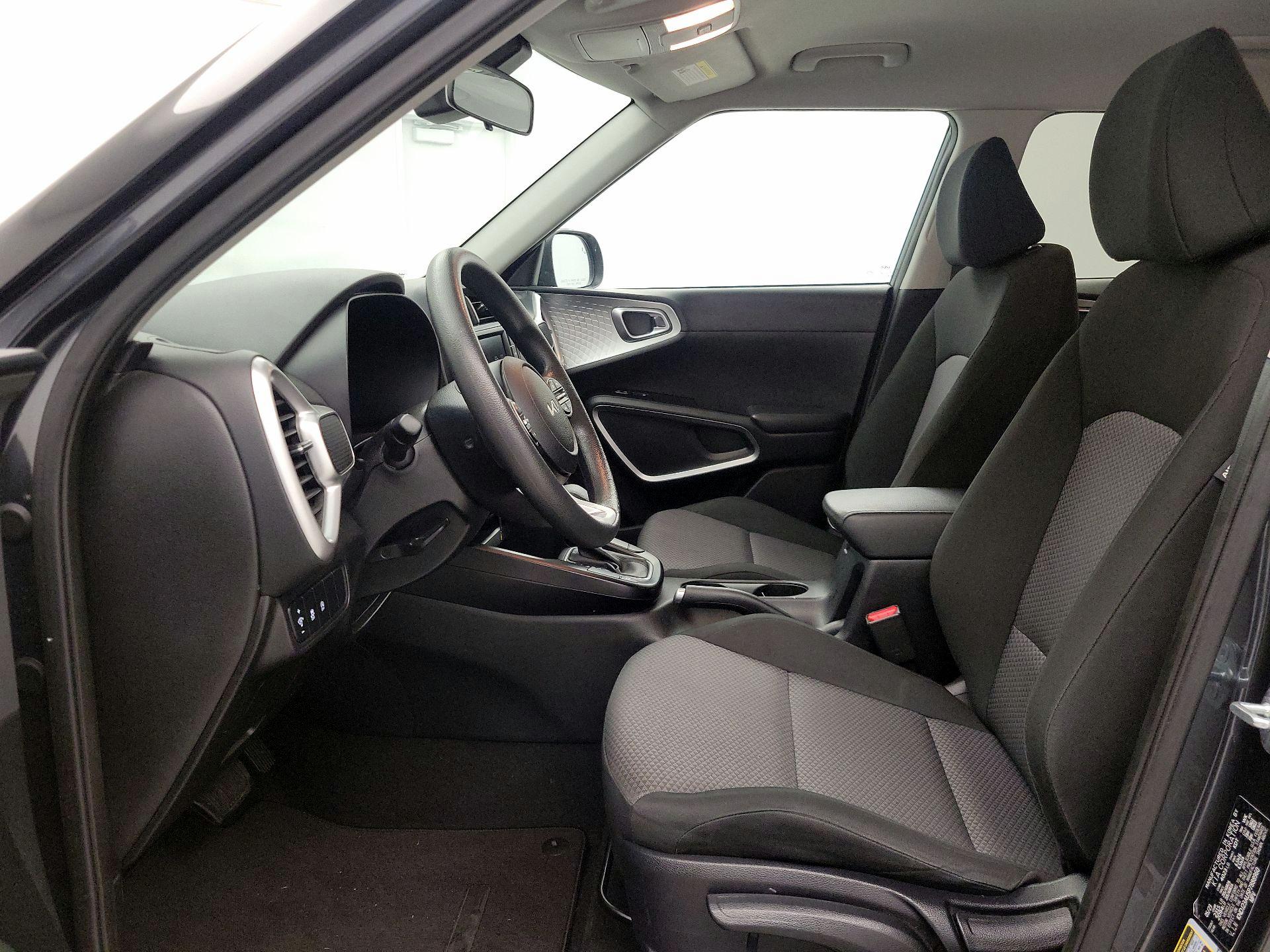 Thumbnail: 2023 Kia Soul - 11