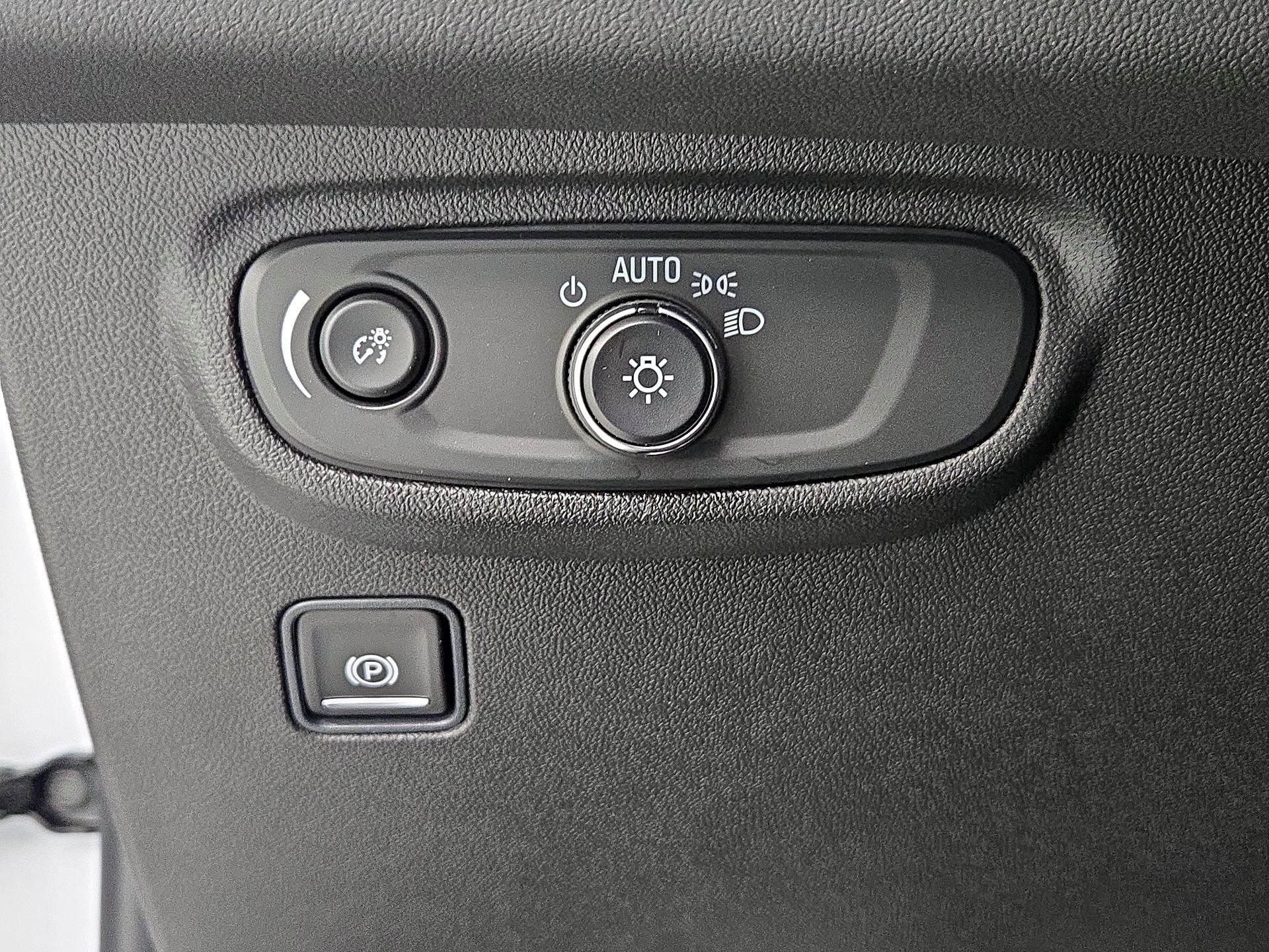 Thumbnail: 2023 GMC Terrain - 13