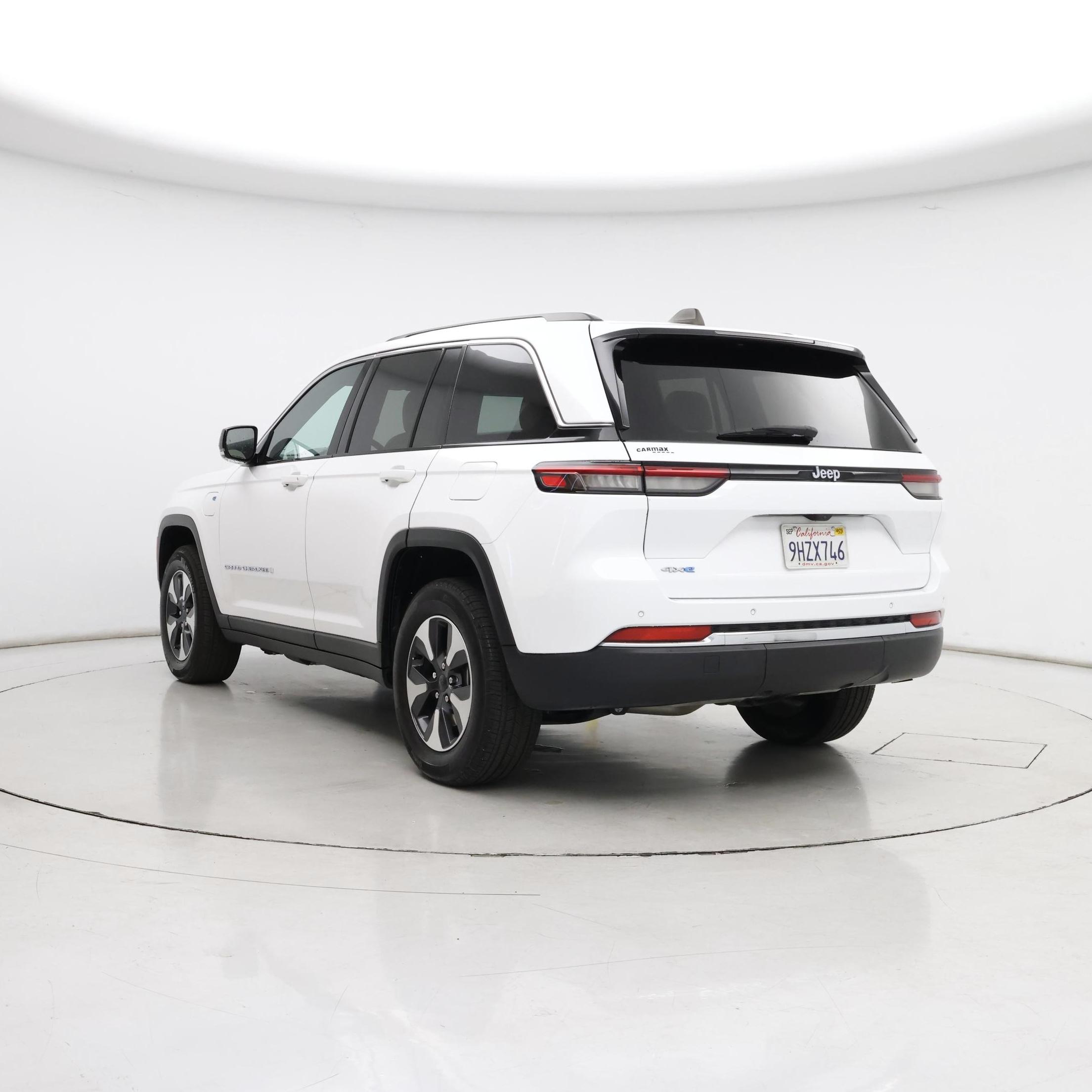 Thumbnail: 2023 Jeep Grand Cherokee - 2