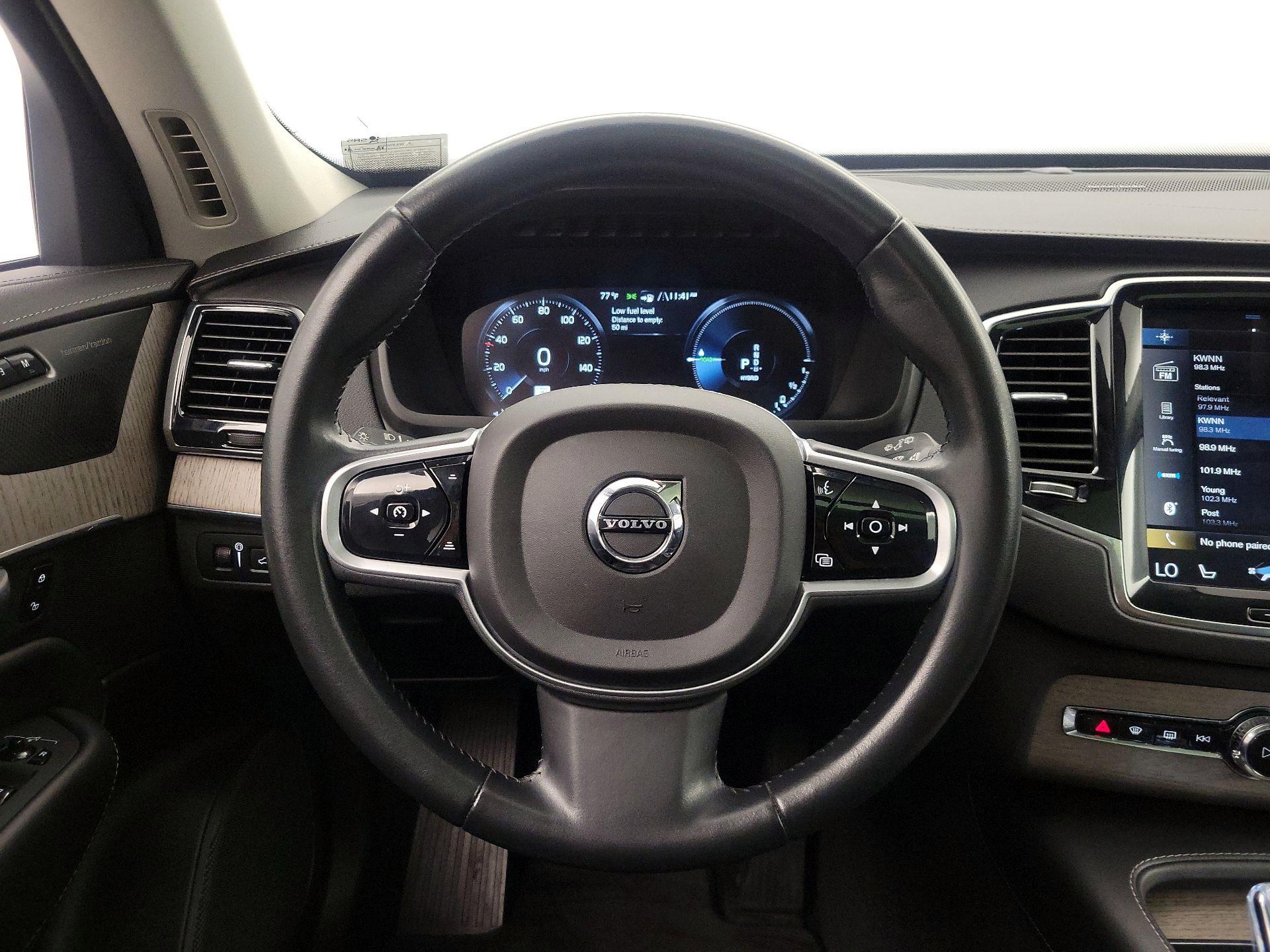 Thumbnail: 2022 Volvo XC90 - 10