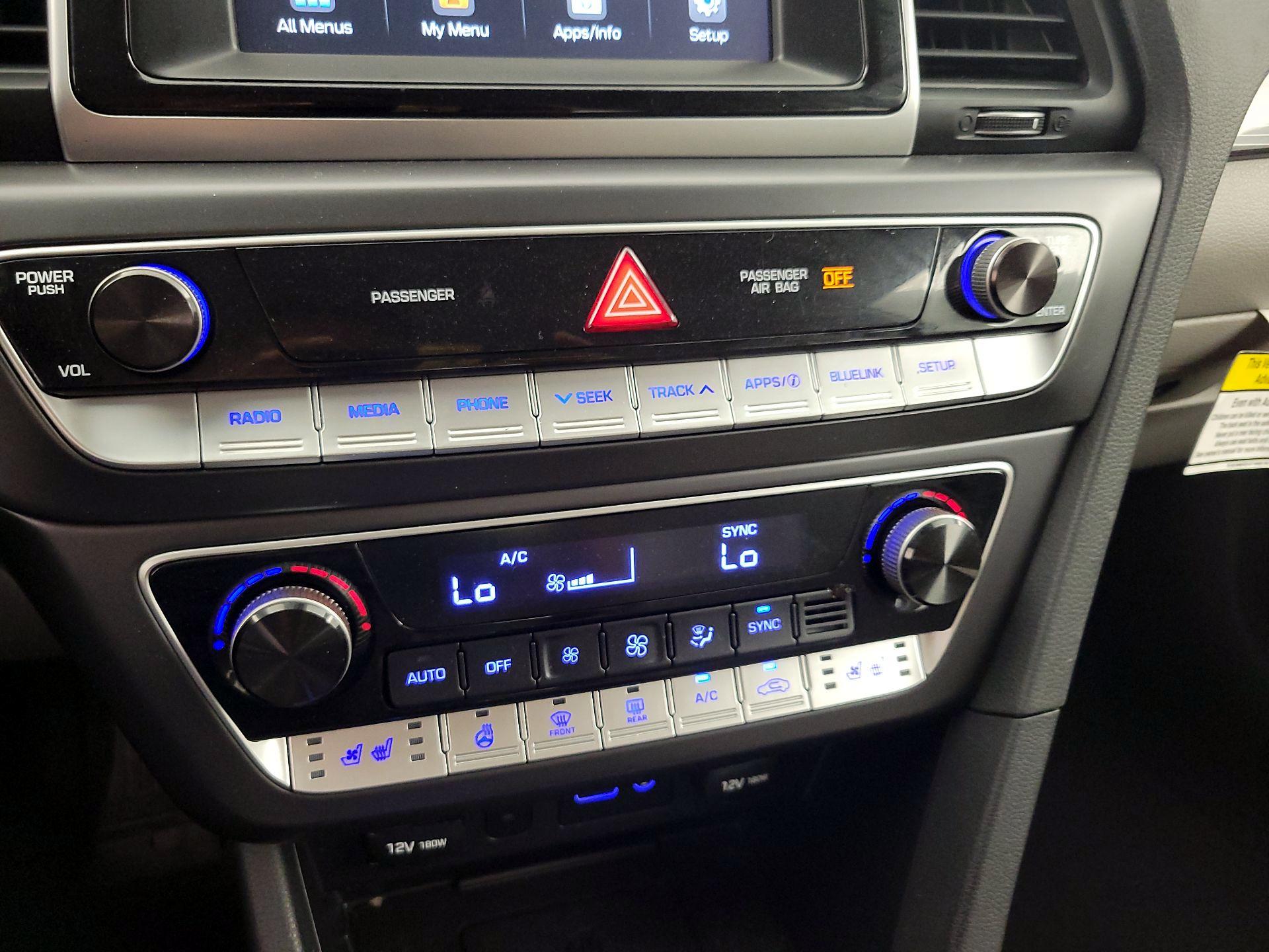 Thumbnail: 2019 Hyundai Sonata - 16