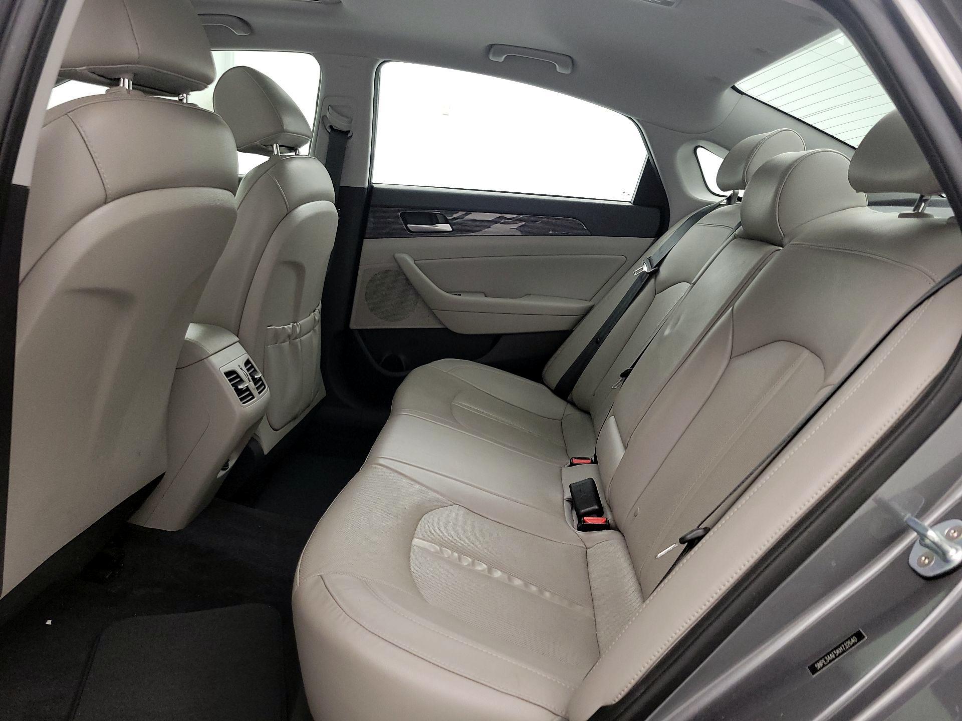 Thumbnail: 2019 Hyundai Sonata - 20
