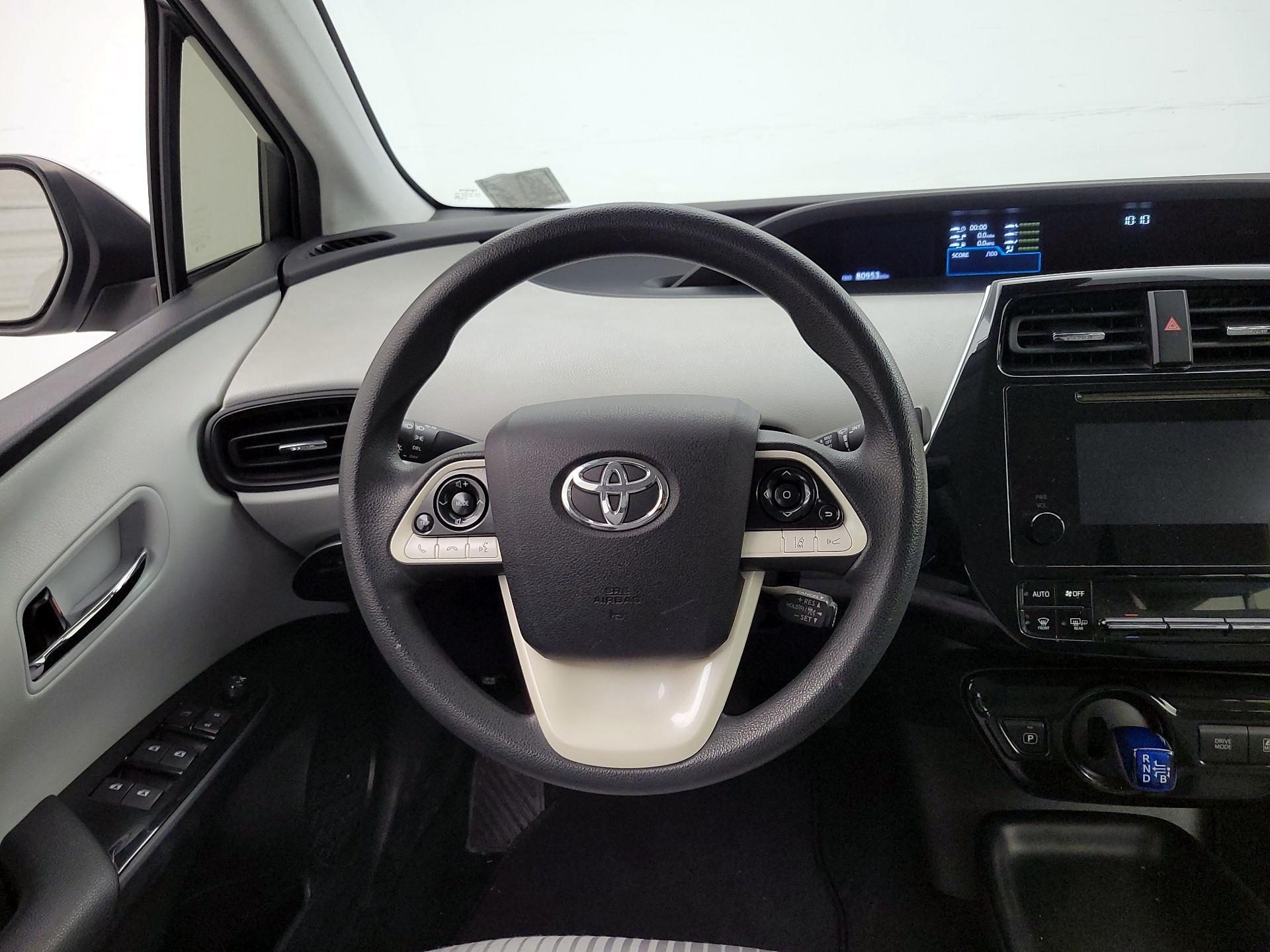 Thumbnail: 2017 Toyota Prius - 10
