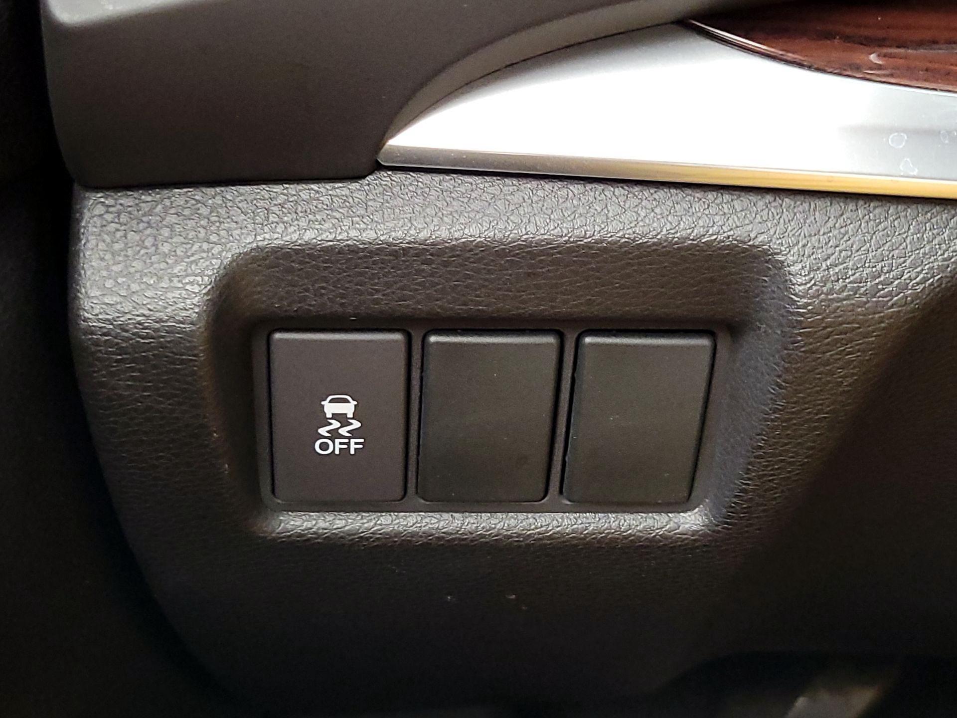 Thumbnail: 2014 Acura MDX - 13