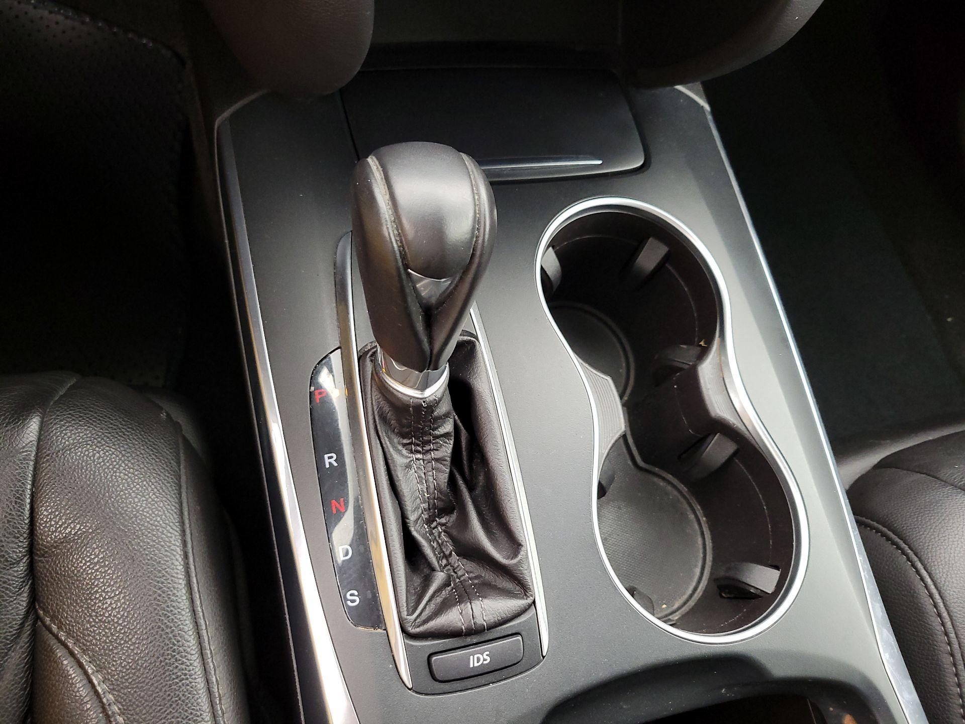 Thumbnail: 2014 Acura MDX - 17