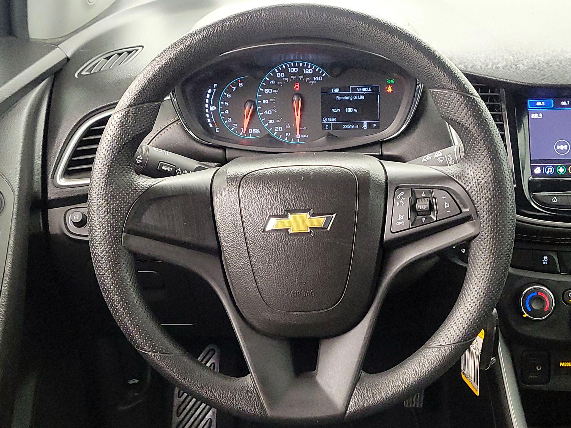 Thumbnail: 2020 Chevrolet Trax - 10