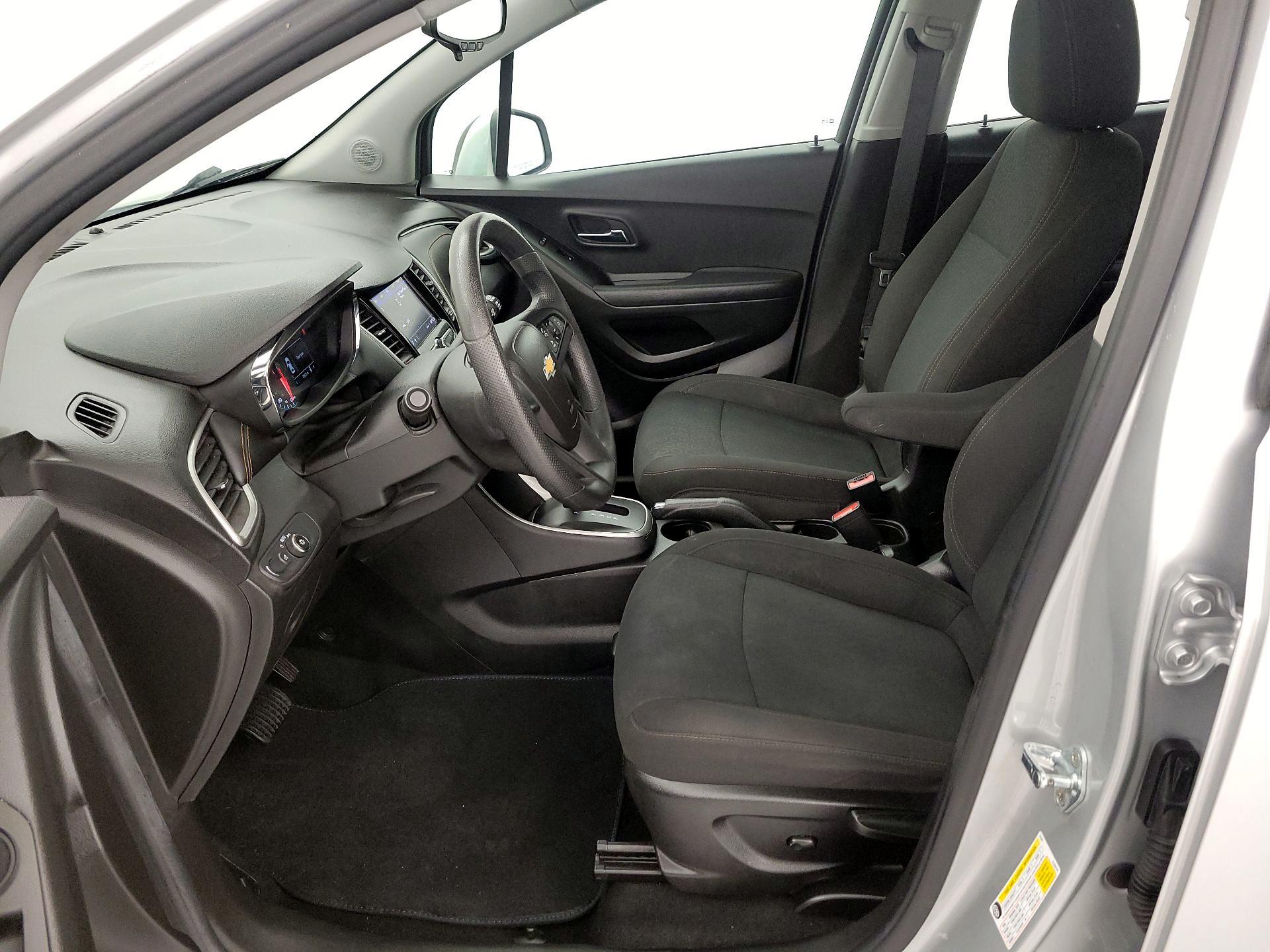Thumbnail: 2020 Chevrolet Trax - 11
