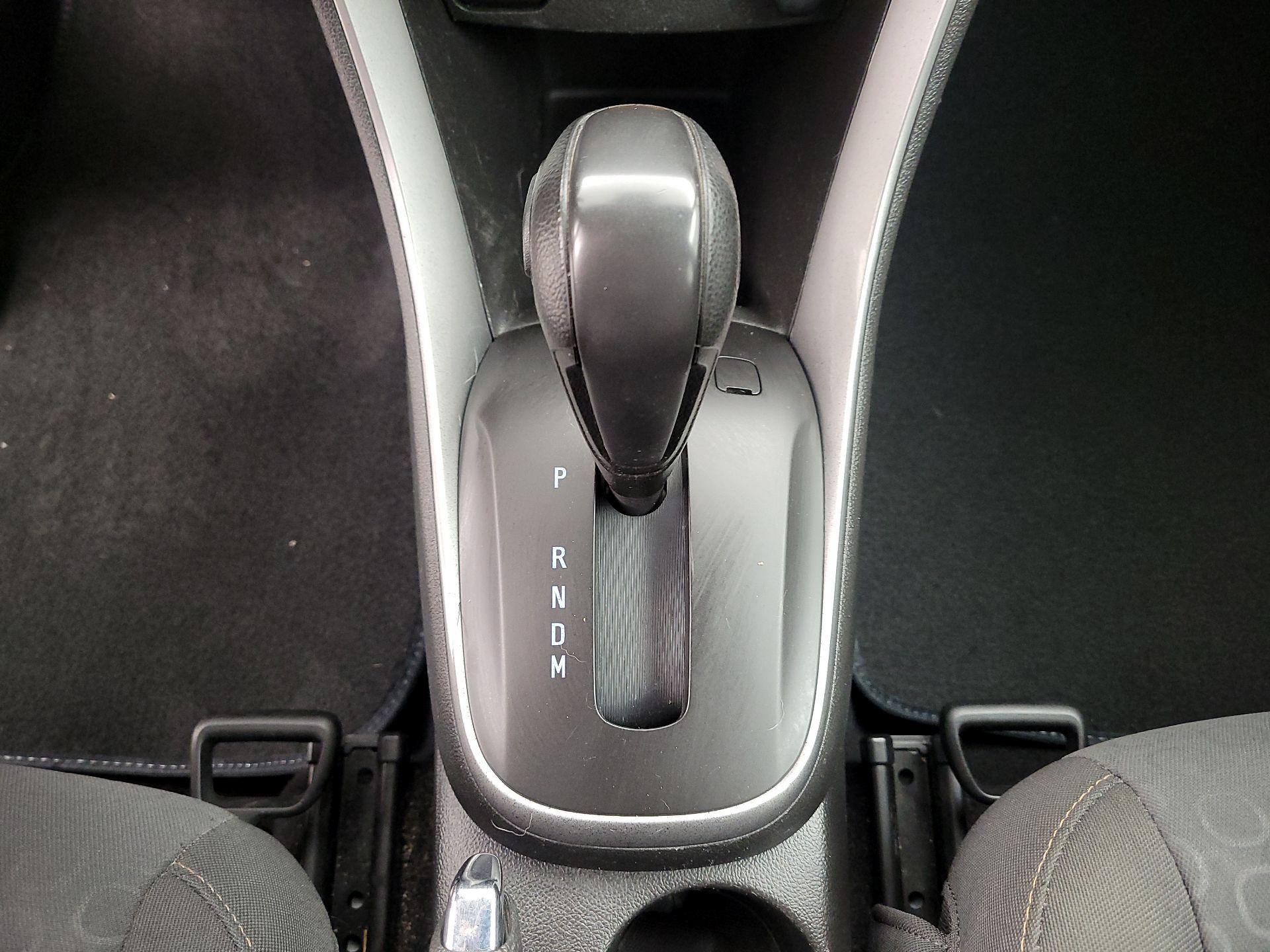 Thumbnail: 2020 Chevrolet Trax - 17