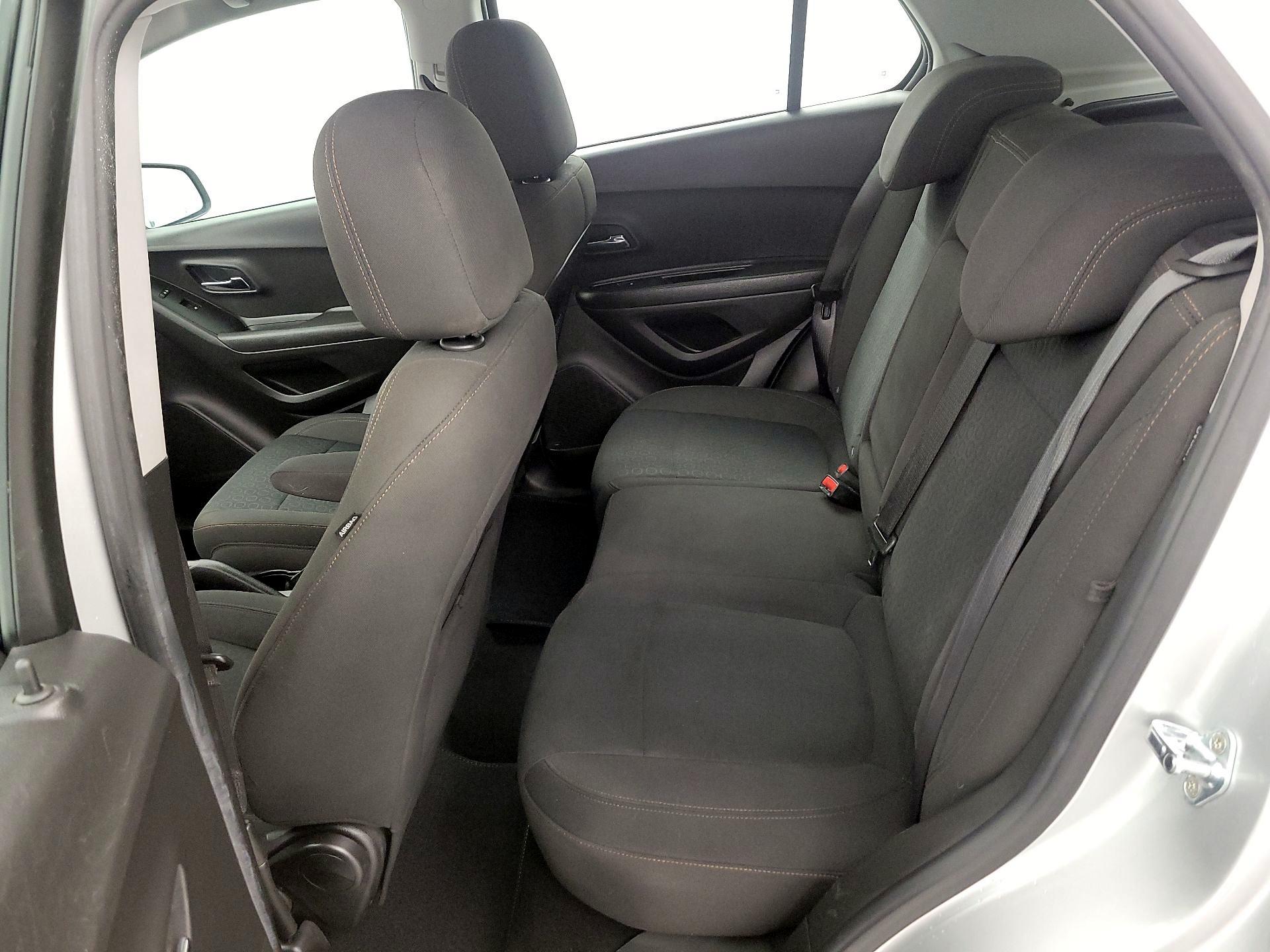 Thumbnail: 2020 Chevrolet Trax - 19
