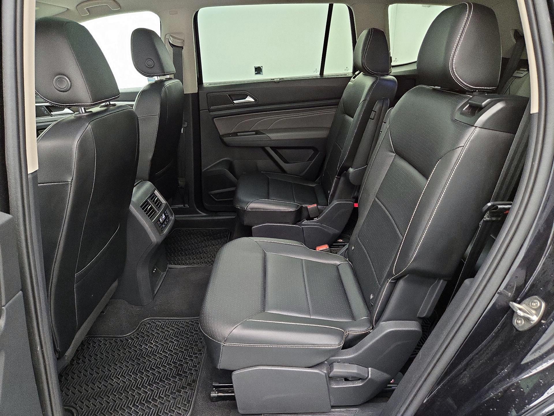 Thumbnail: 2022 Volkswagen Atlas - 20