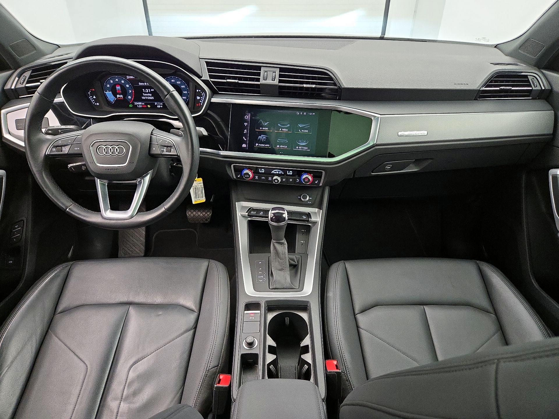 Thumbnail: 2022 Audi Q3 - 9