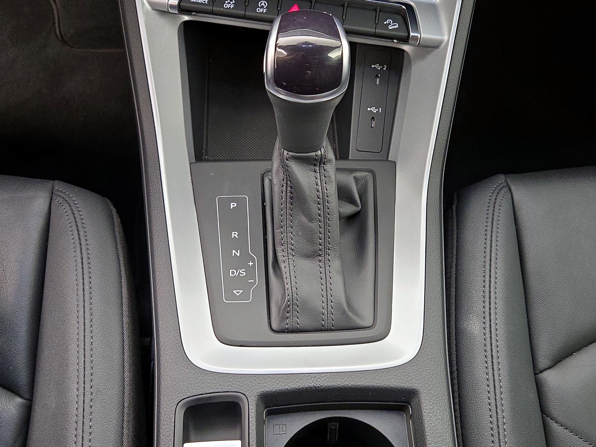 Thumbnail: 2022 Audi Q3 - 17