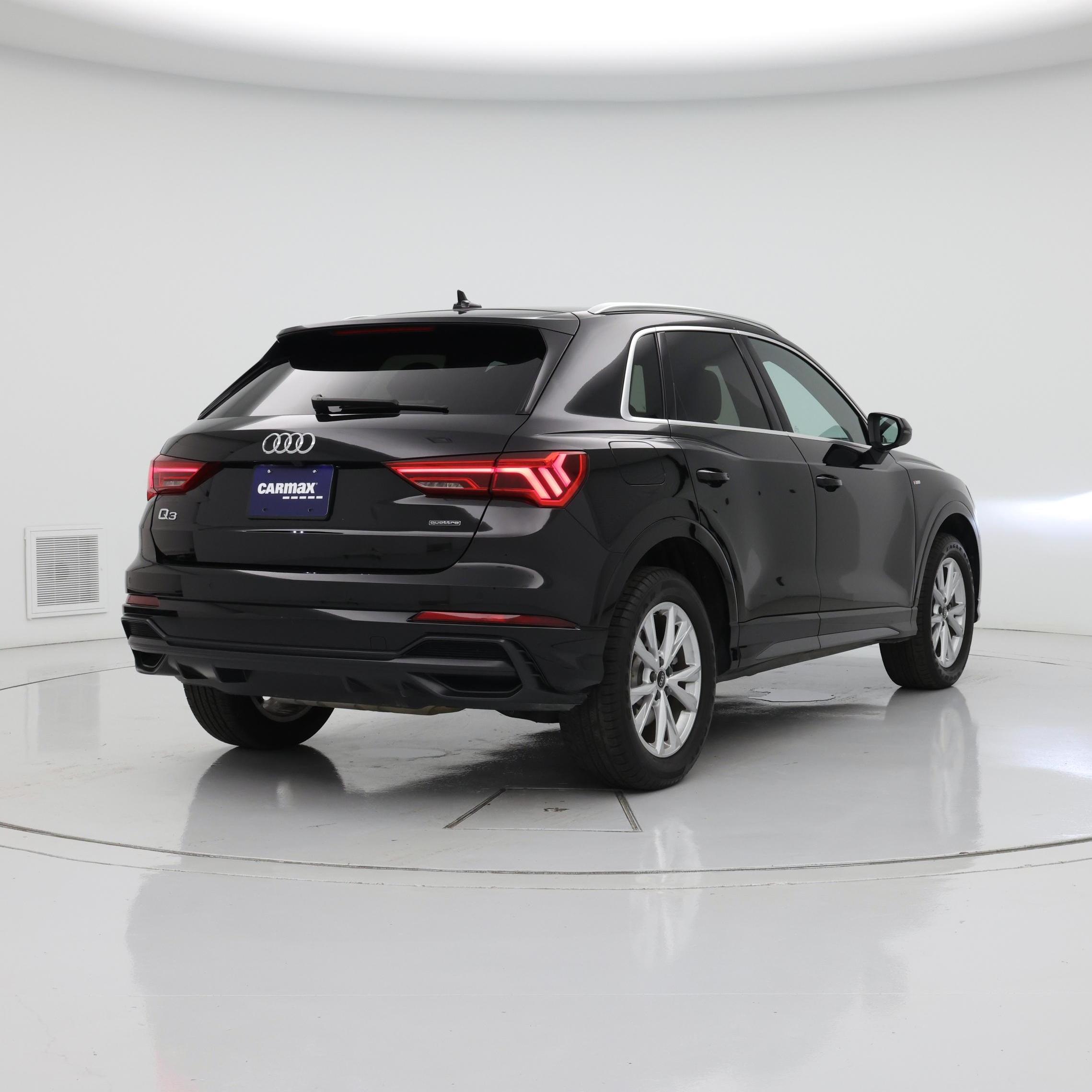 Thumbnail: 2022 Audi Q3 - 8