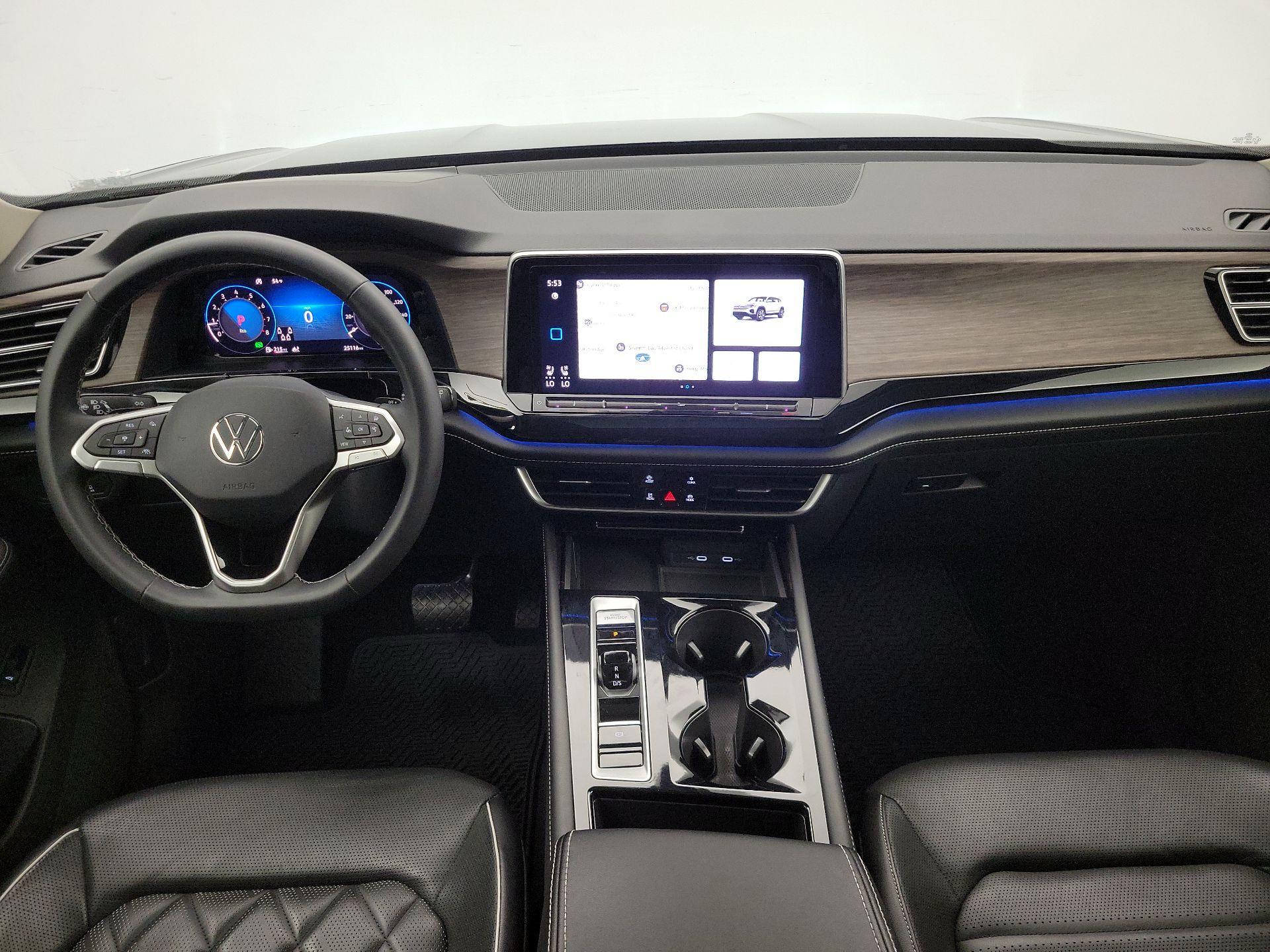 Thumbnail: 2024 Volkswagen Atlas - 9