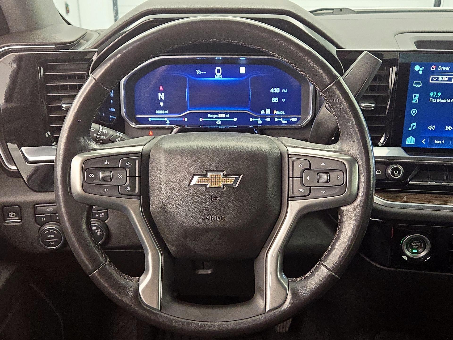 Thumbnail: 2022 Chevrolet Silverado 1500 - 10