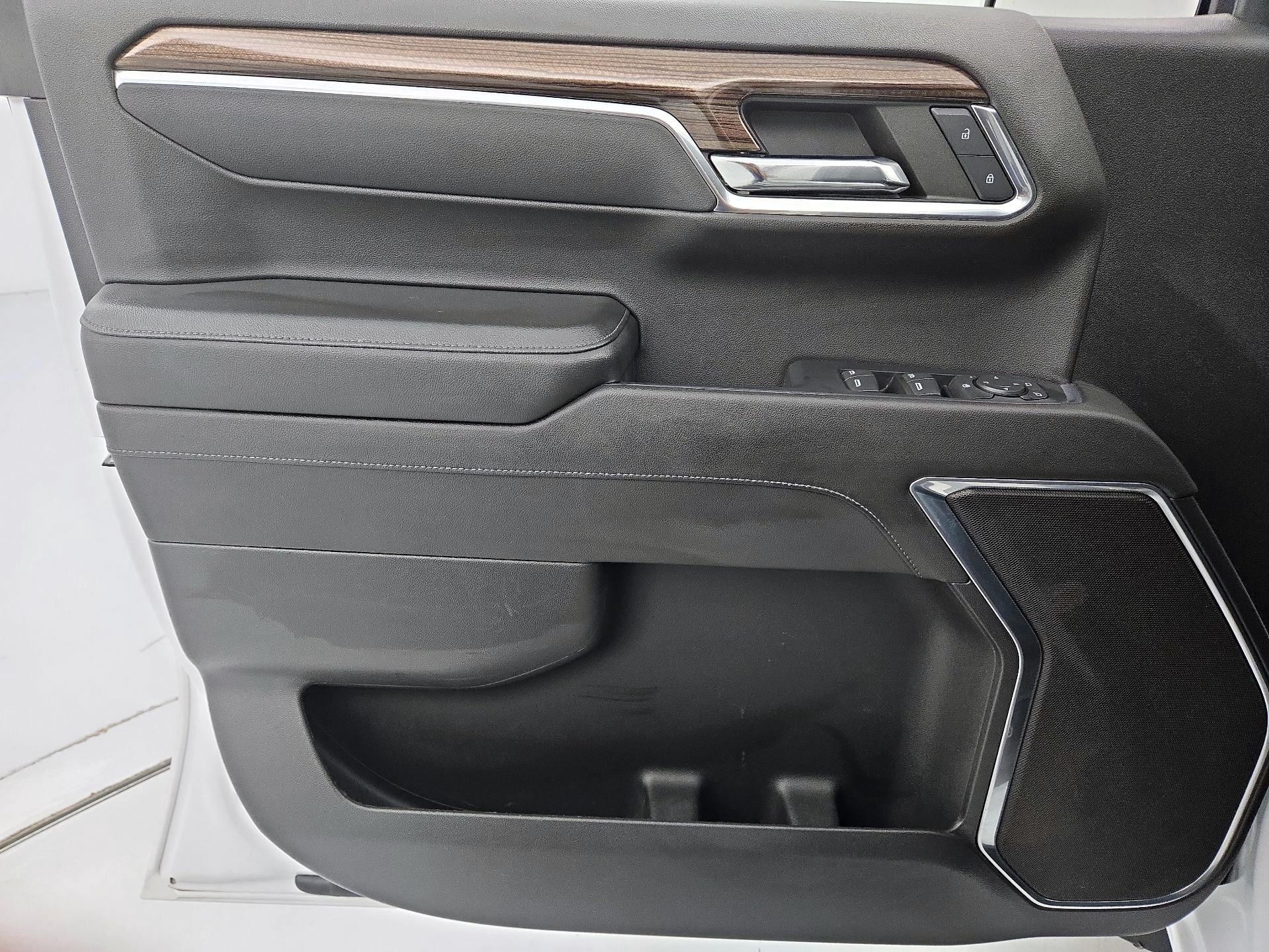 Thumbnail: 2022 Chevrolet Silverado 1500 - 12