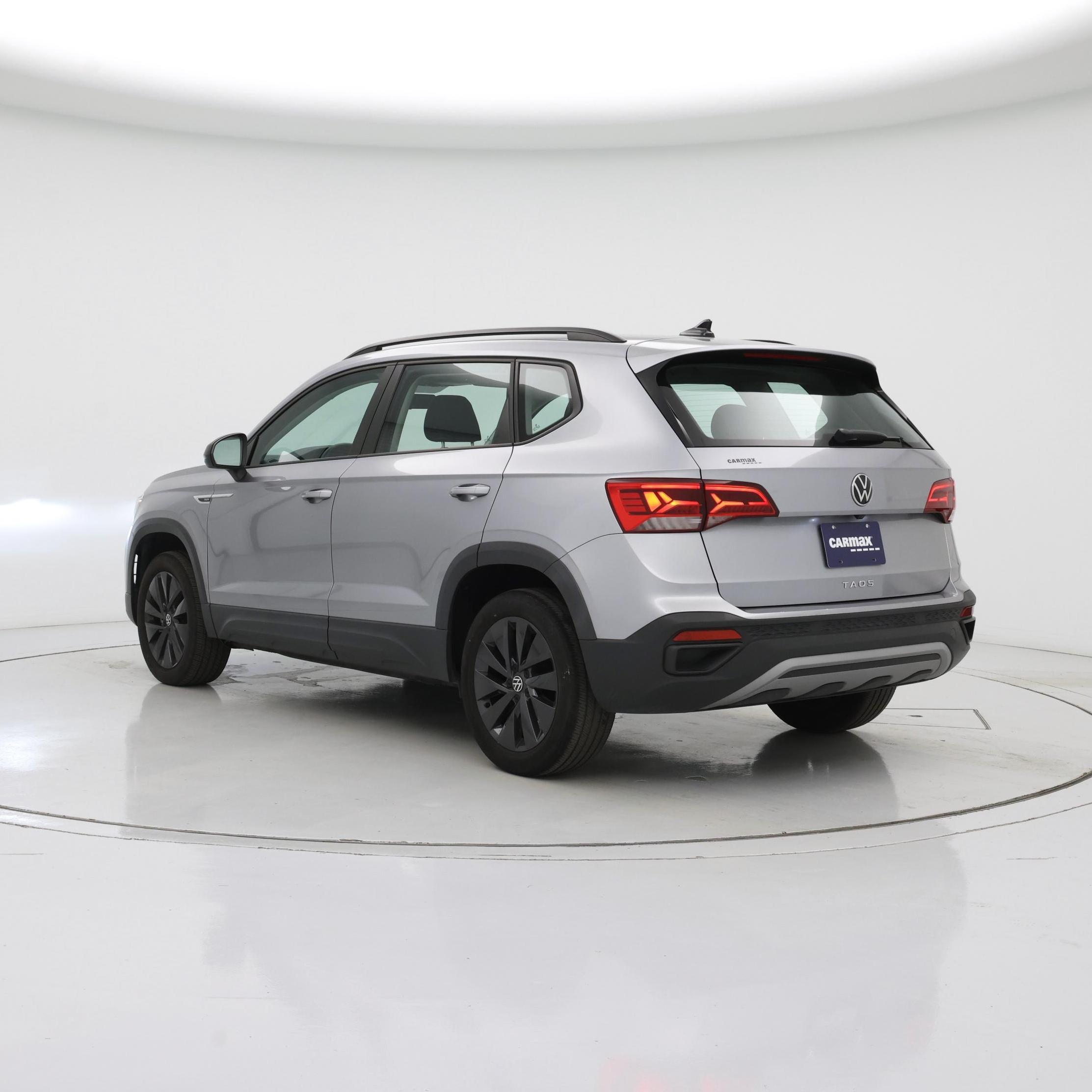 Thumbnail: 2022 Volkswagen Taos - 2