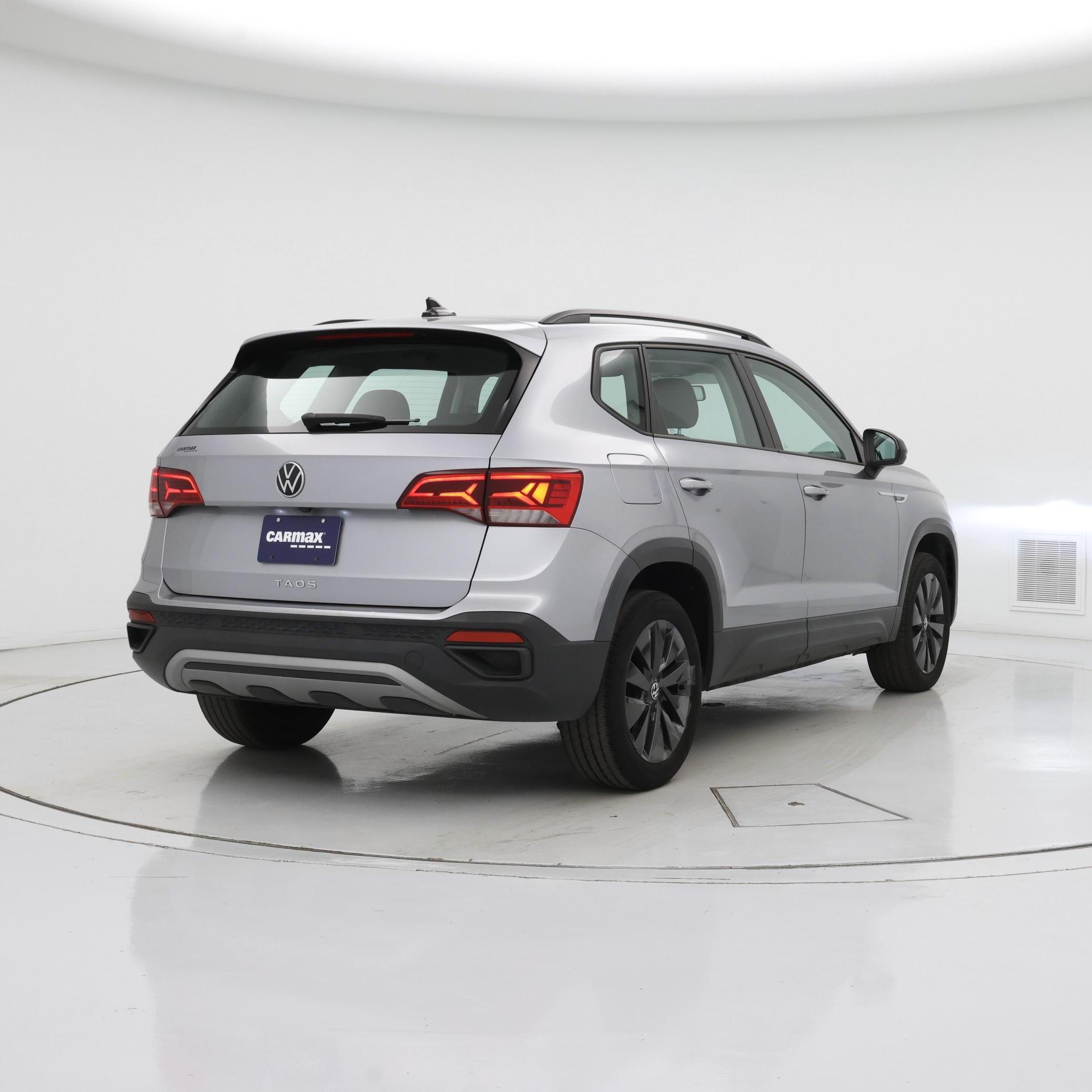 Thumbnail: 2022 Volkswagen Taos - 8