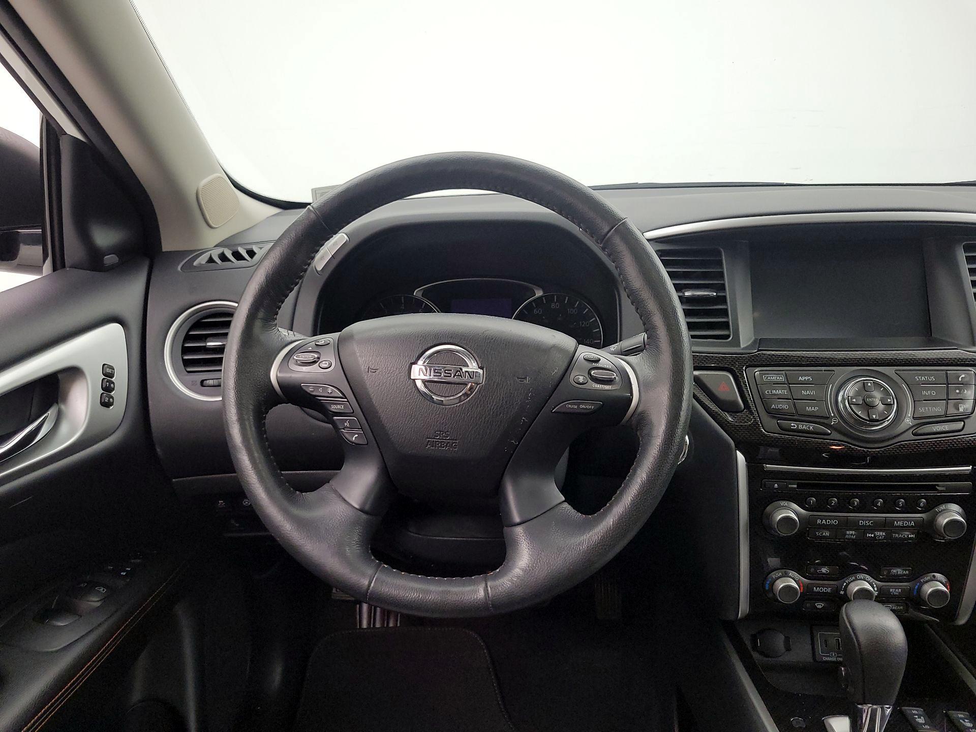 Thumbnail: 2019 Nissan Pathfinder - 10