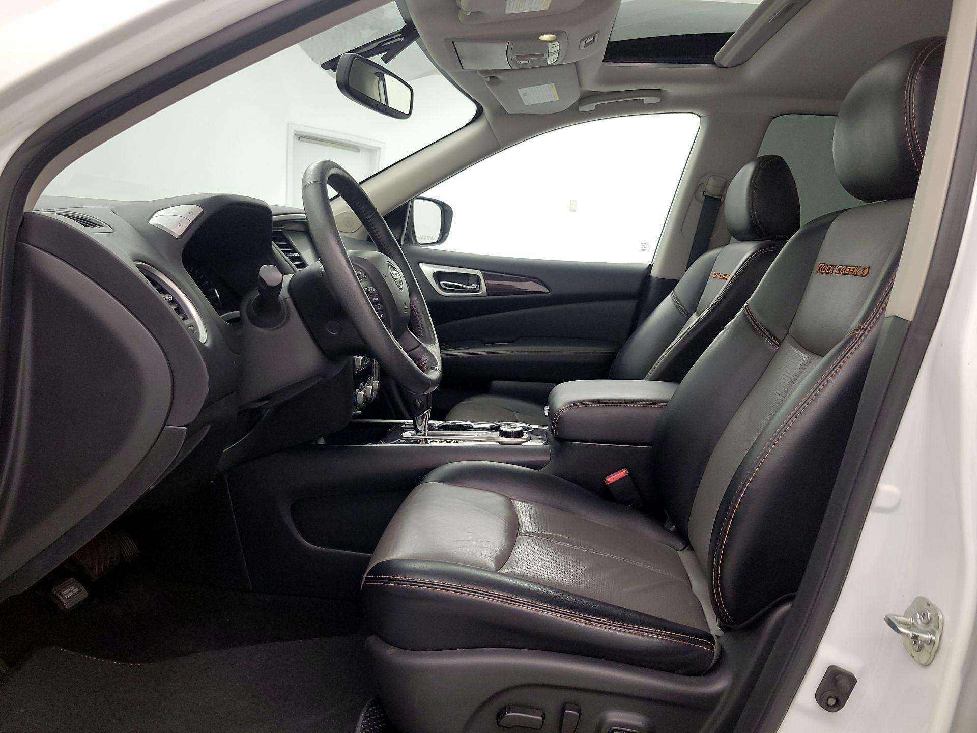 Thumbnail: 2019 Nissan Pathfinder - 11