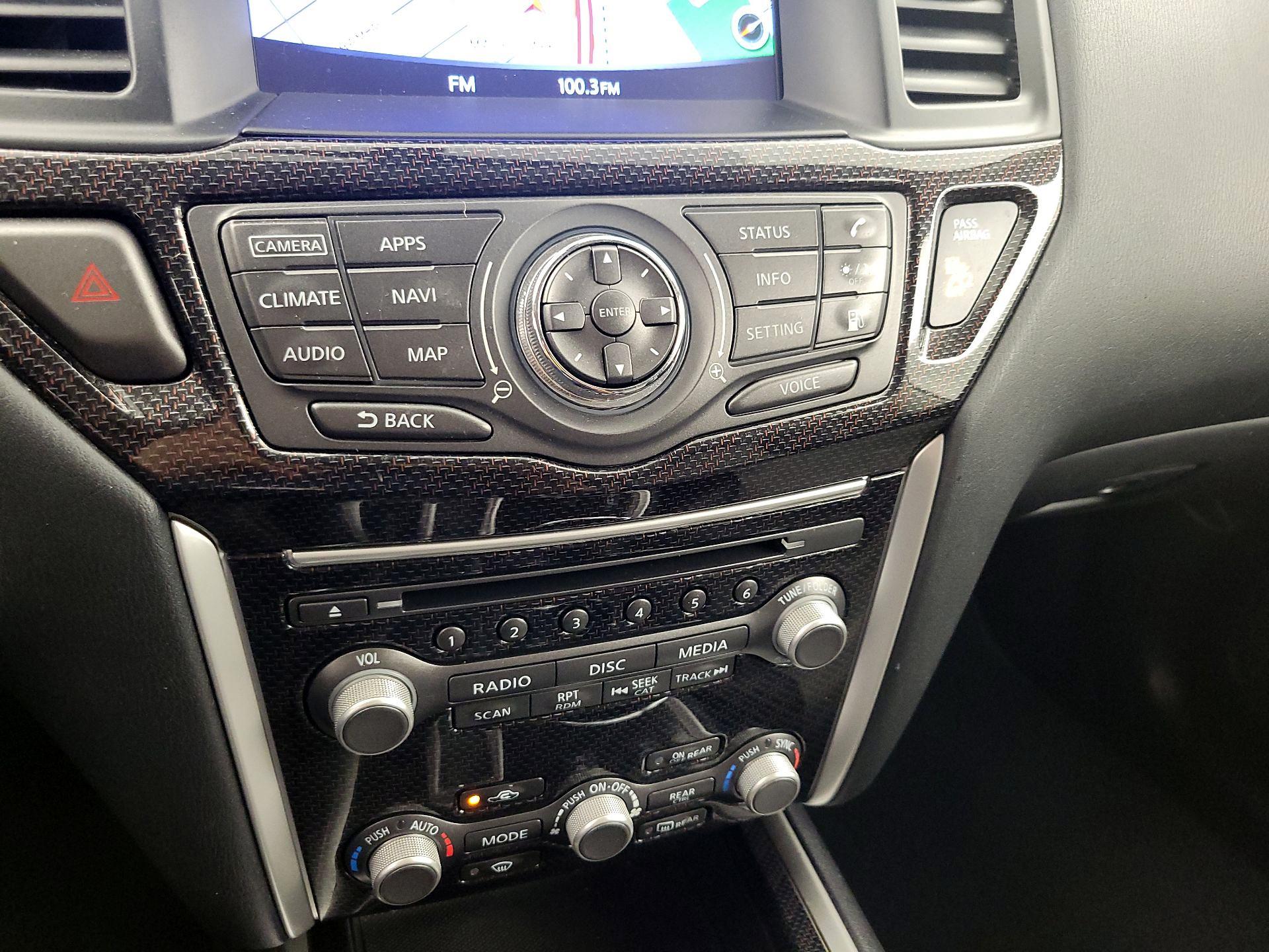 Thumbnail: 2019 Nissan Pathfinder - 17