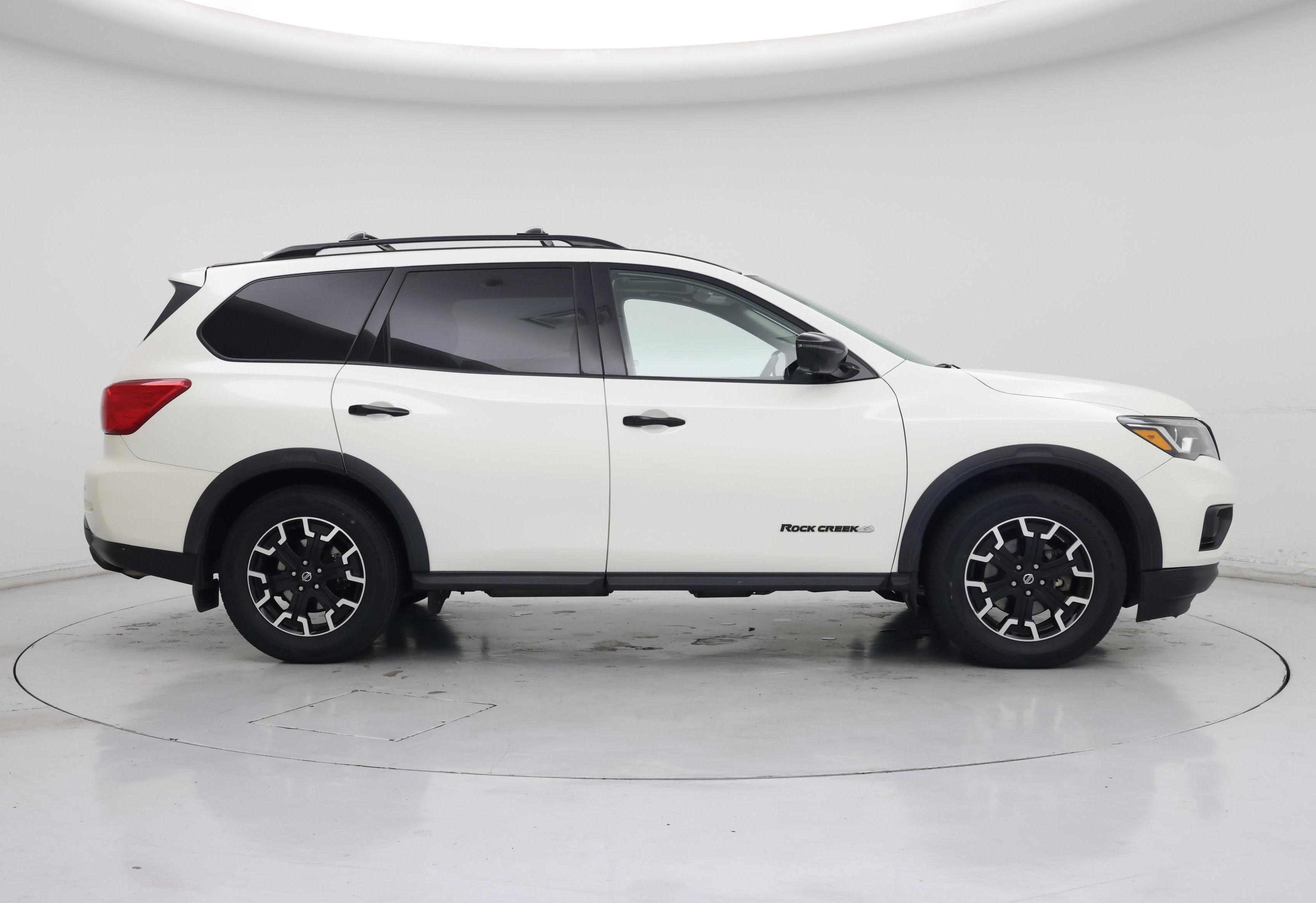 Thumbnail: 2019 Nissan Pathfinder - 7