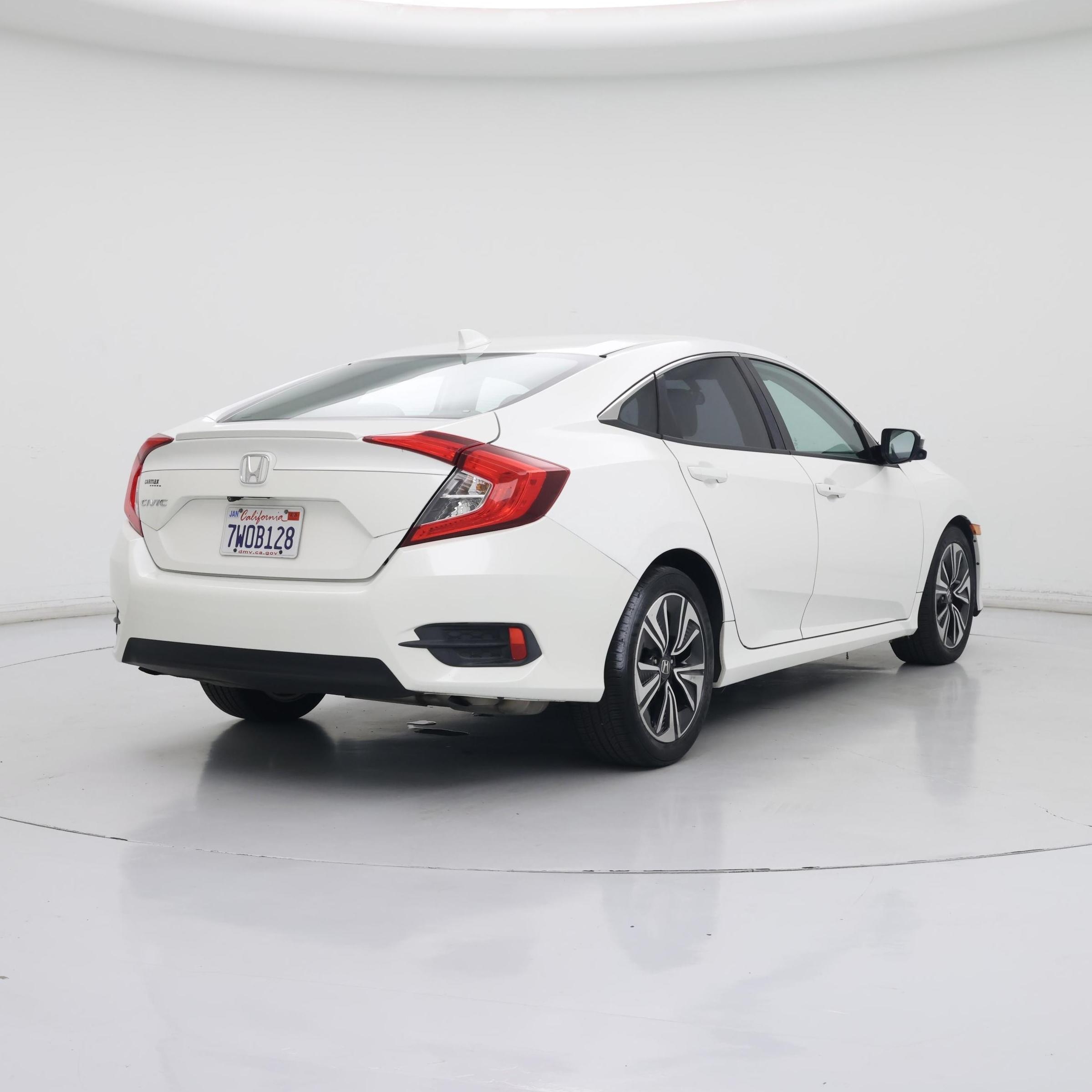 Thumbnail: 2017 Honda Civic - 8