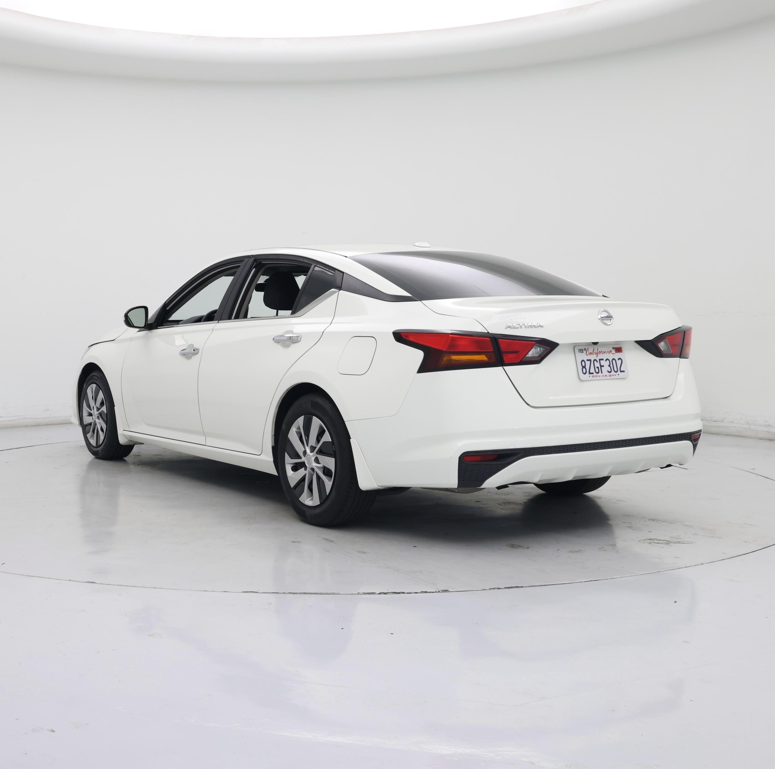 Thumbnail: 2020 Nissan Altima - 2