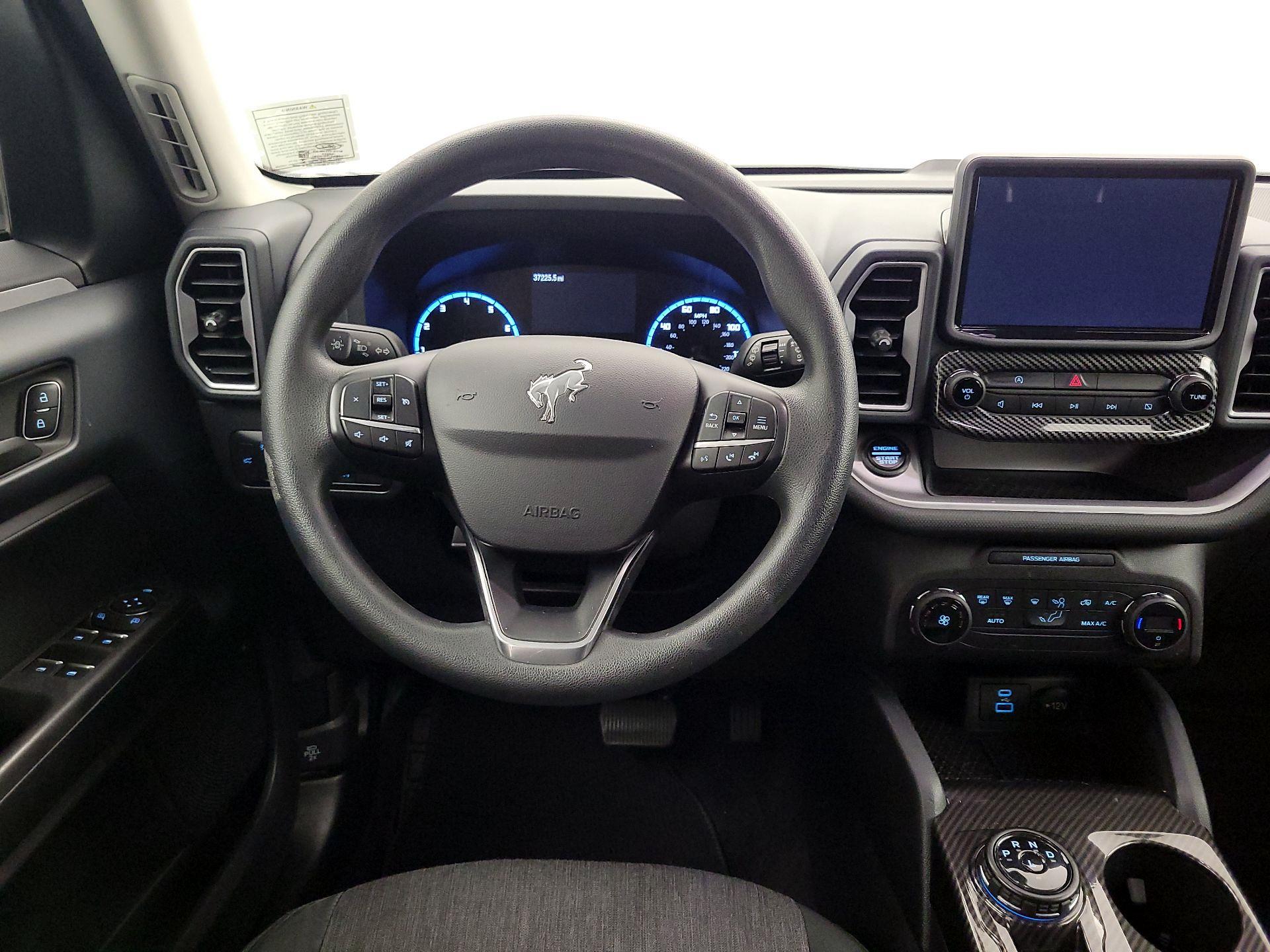 Thumbnail: 2021 Ford Bronco Sport - 10