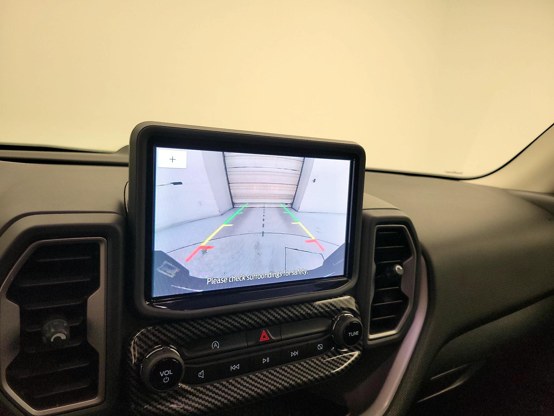 Thumbnail: 2021 Ford Bronco Sport - 14