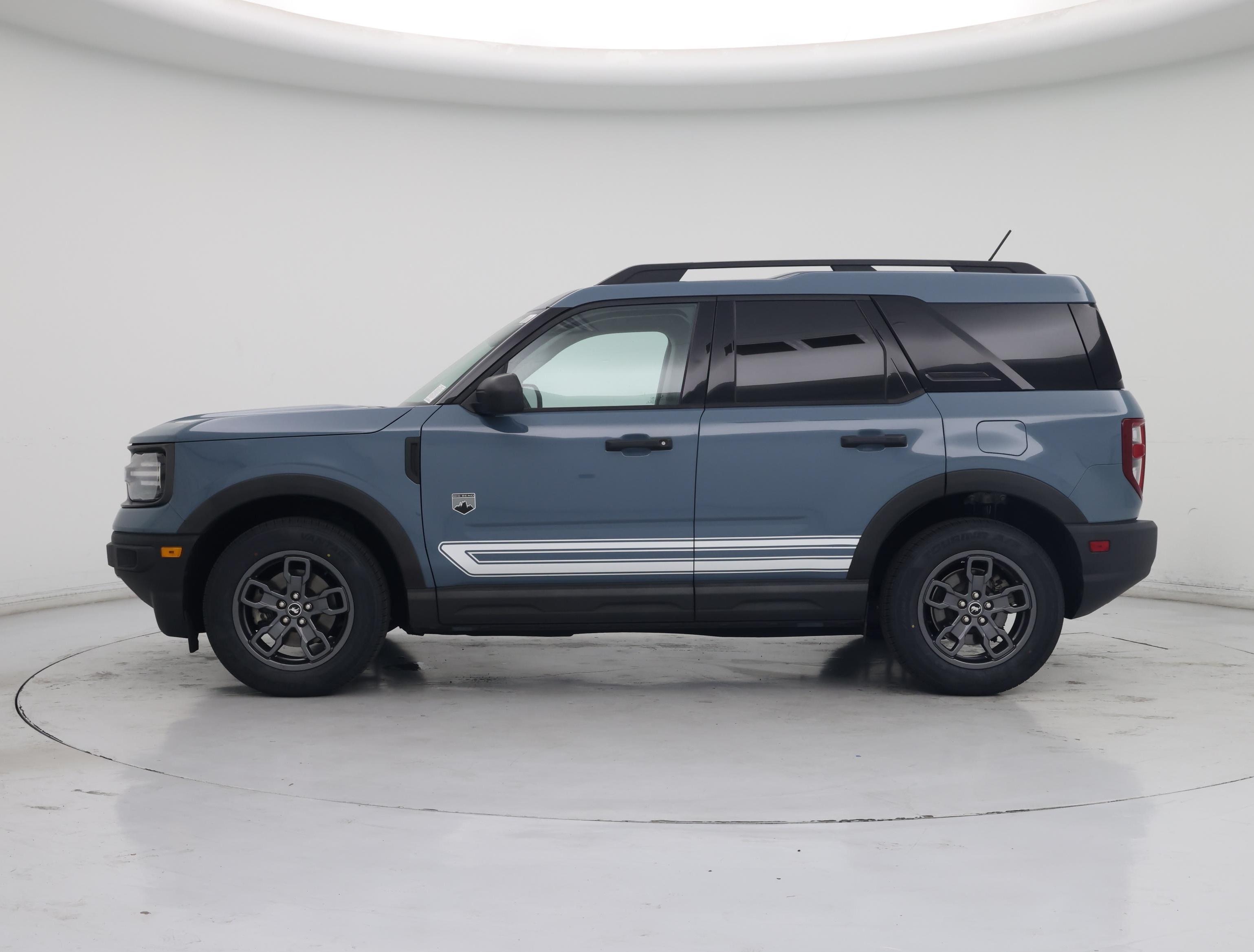 Thumbnail: 2021 Ford Bronco Sport - 3