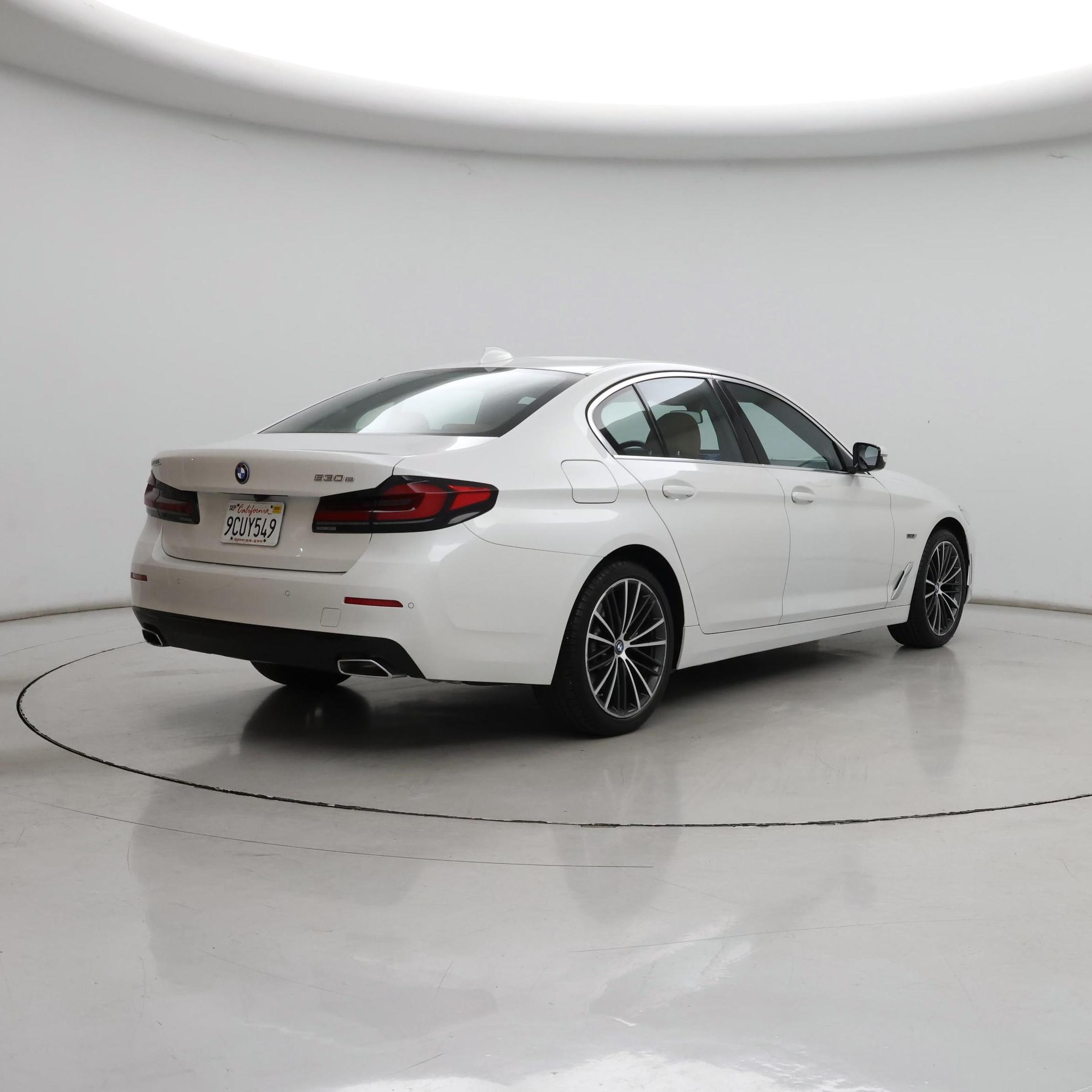 Thumbnail: 2022 BMW 5 Series - 8