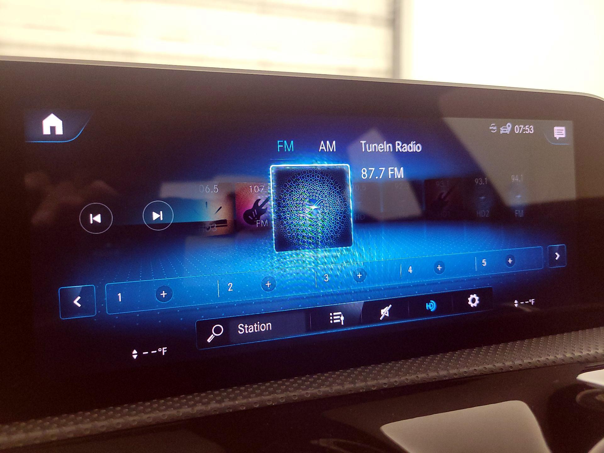 Thumbnail: 2020 Mercedes-Benz A-Class - 15